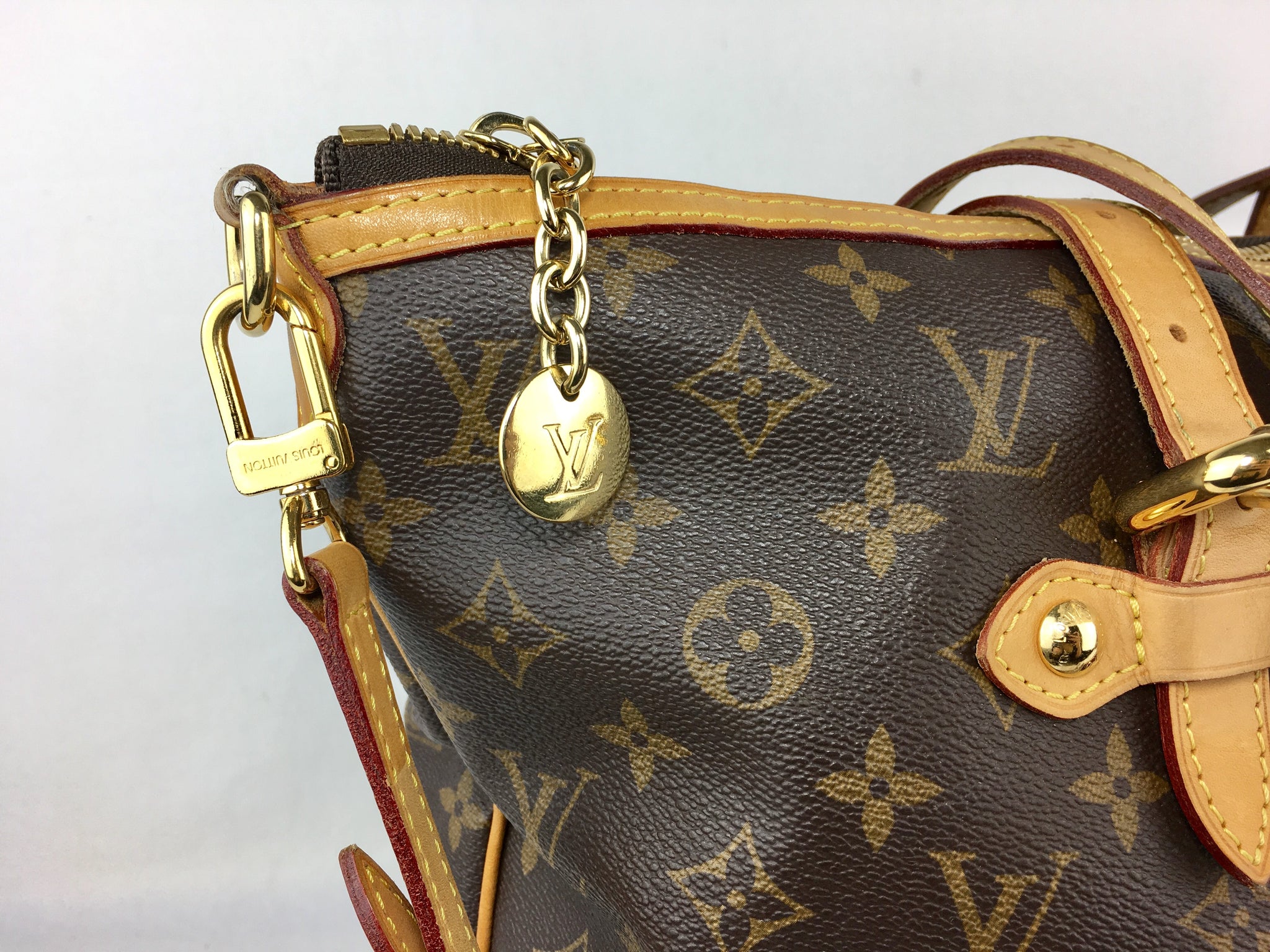 LOUIS VUITTON Palermo GM Bag