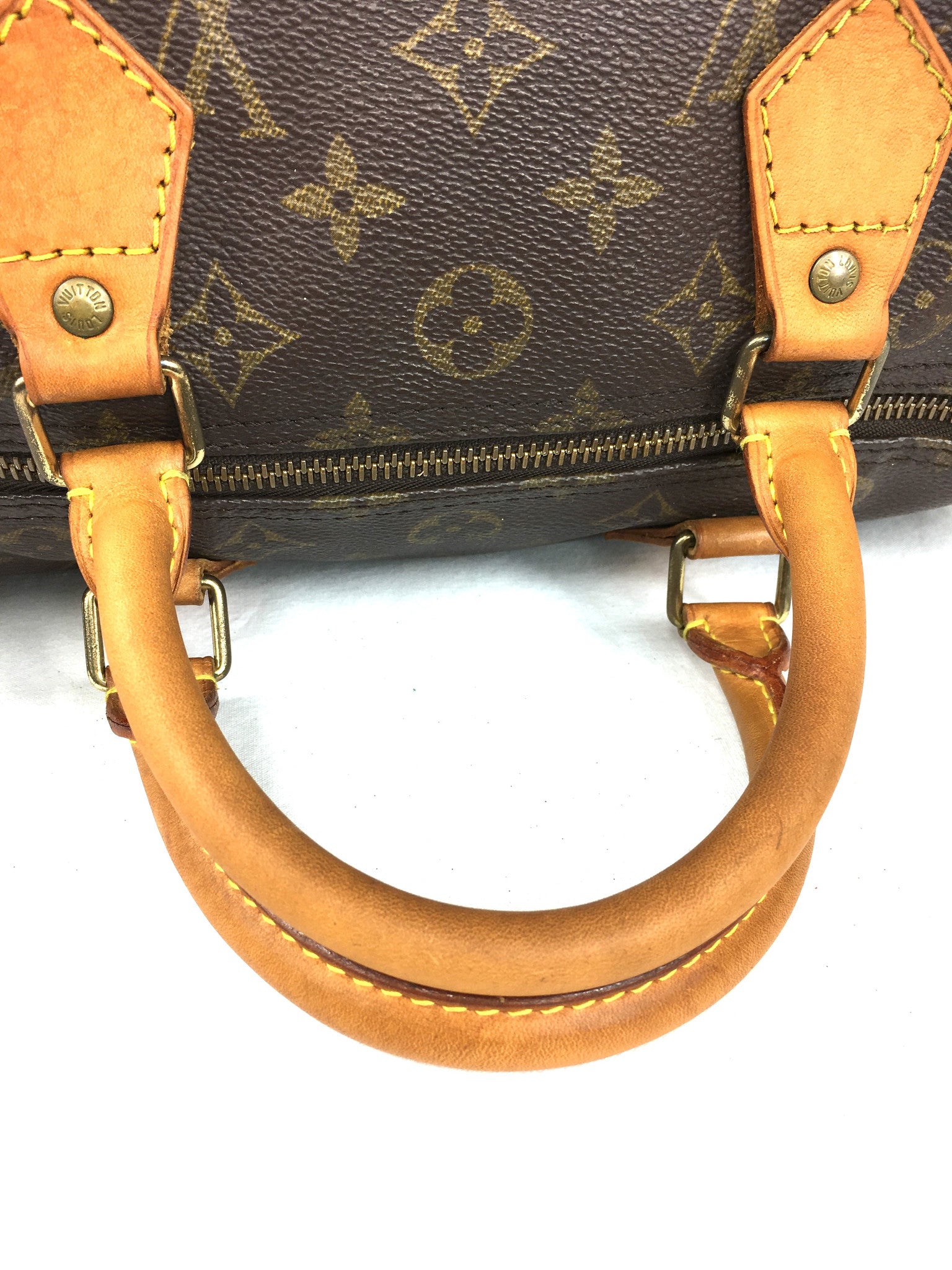 LOUIS VUITTON Monogram Speedy 30