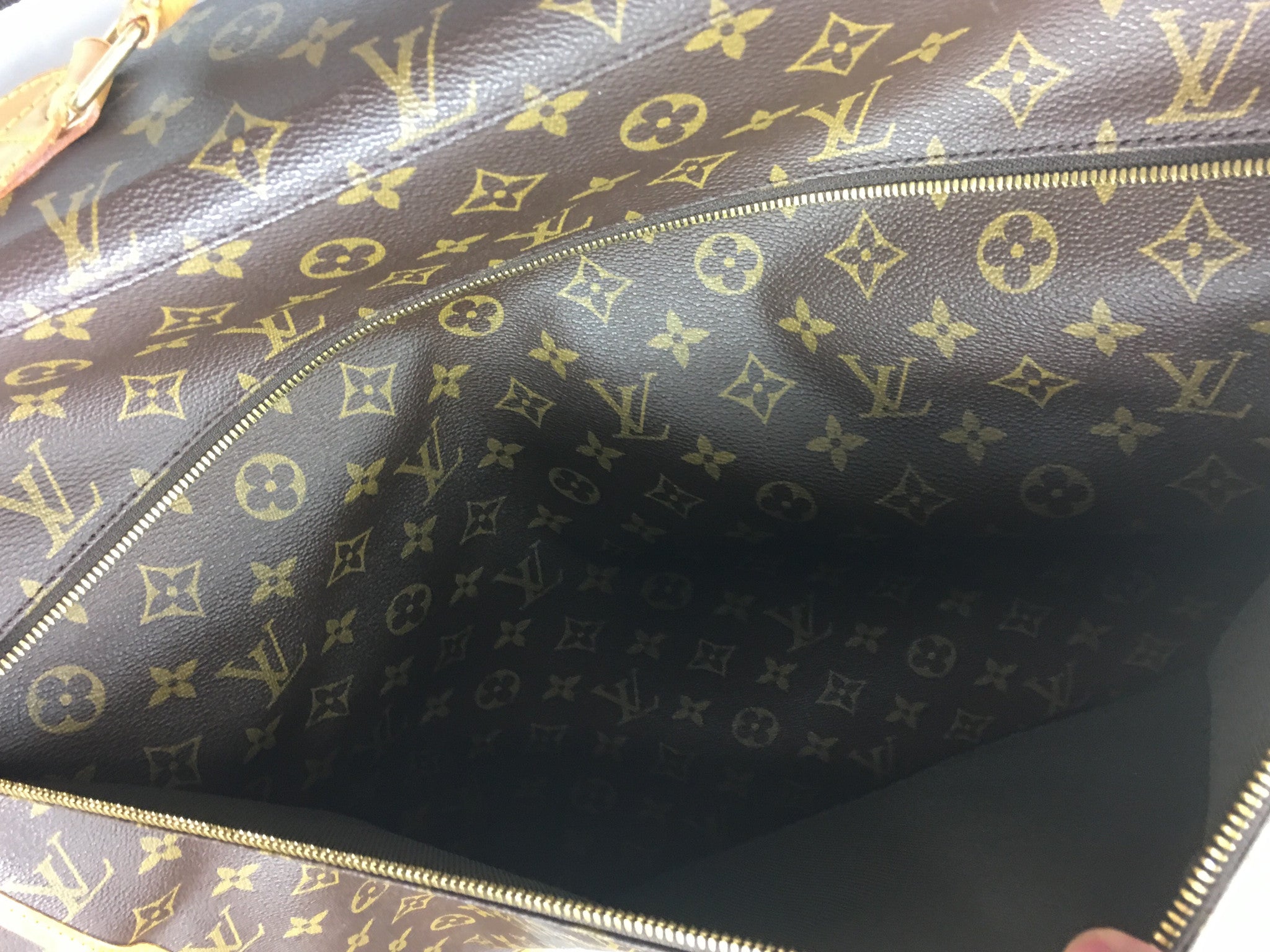 LOUIS VUITTON Garment Travel Luggage Bag + 2 Hangers