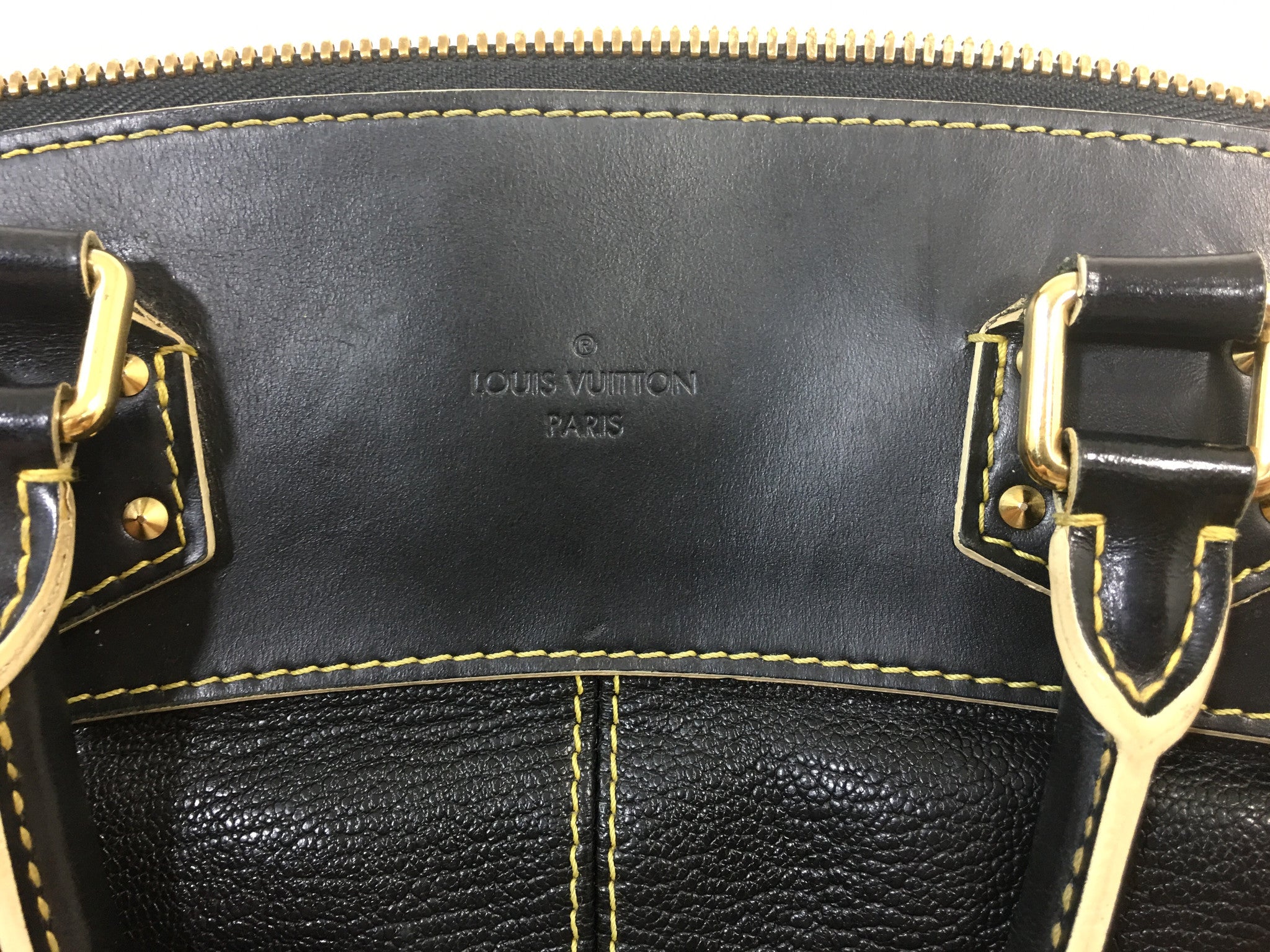 LOUIS VUITTON Black Suhali Lockit MM Bag