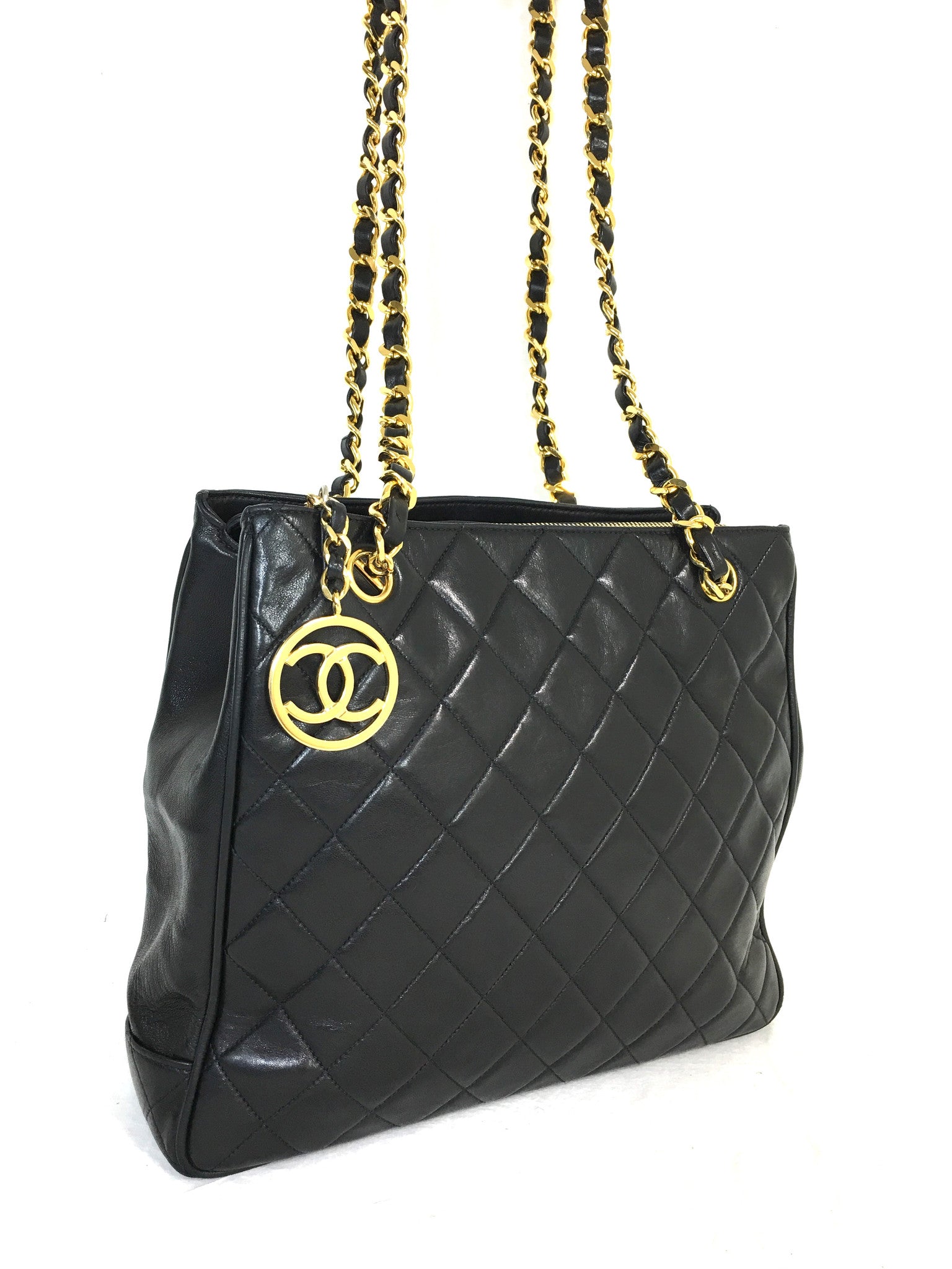 CHANEL Black Lambskin Quilted CC Charm Shoulder Bag