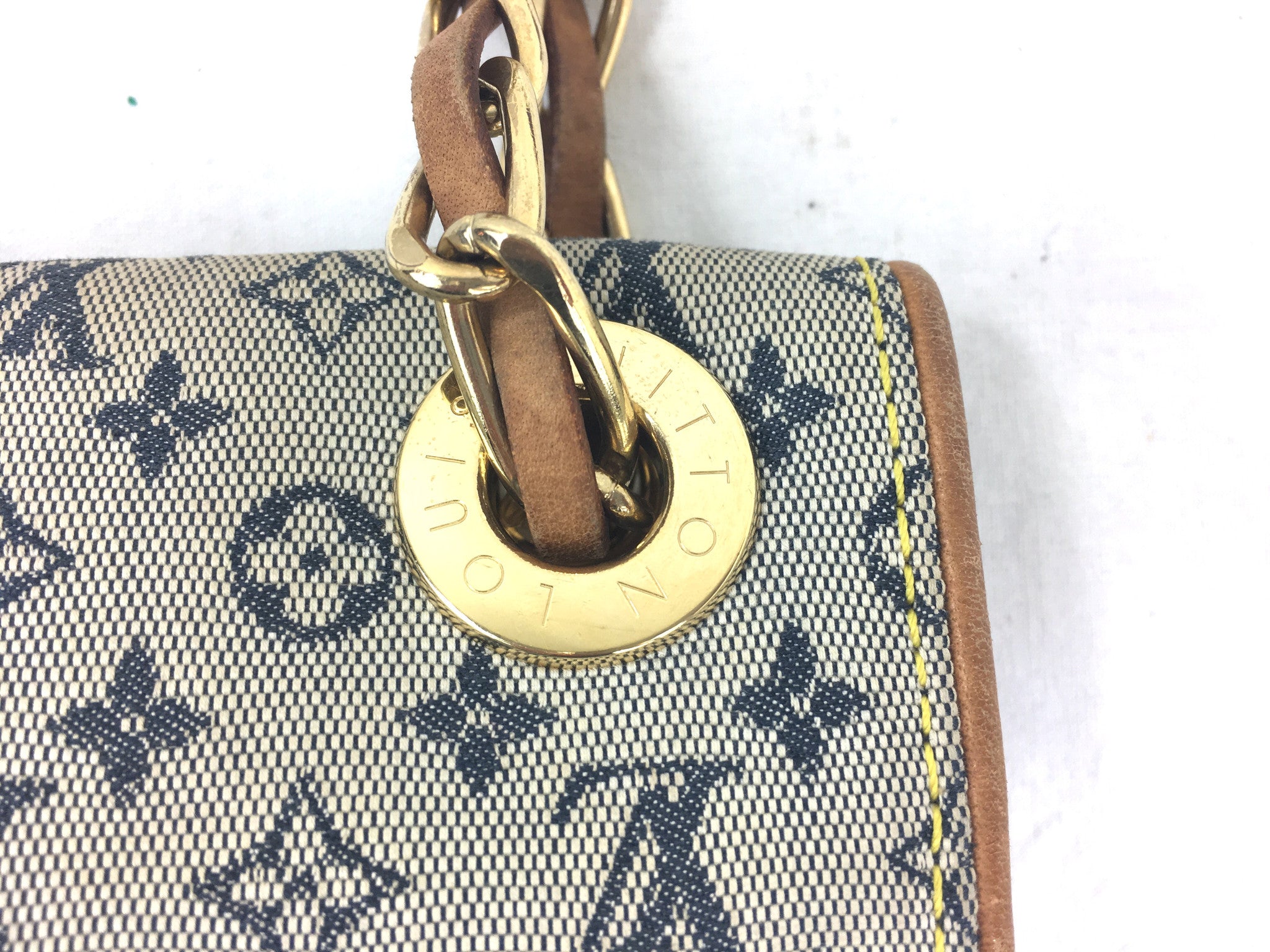 LOUIS VUITTON Monogram Camille Crossbody Shoulder Bag