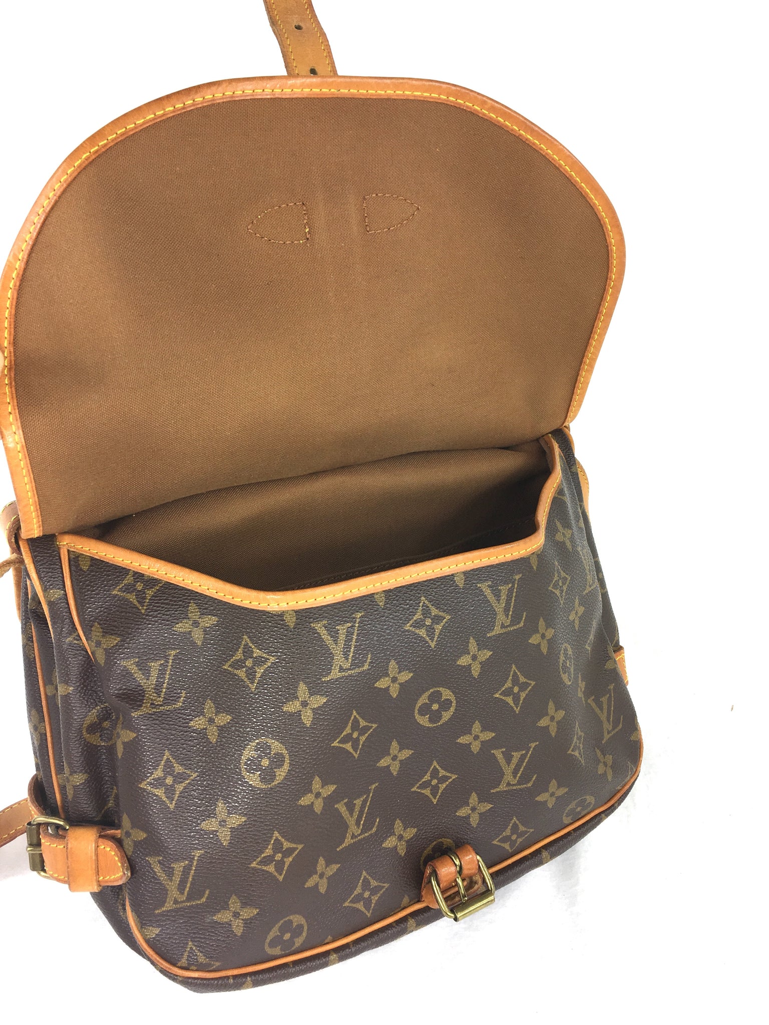 LOUIS VUITTON Mono Saumur 30 Crossbody Bag