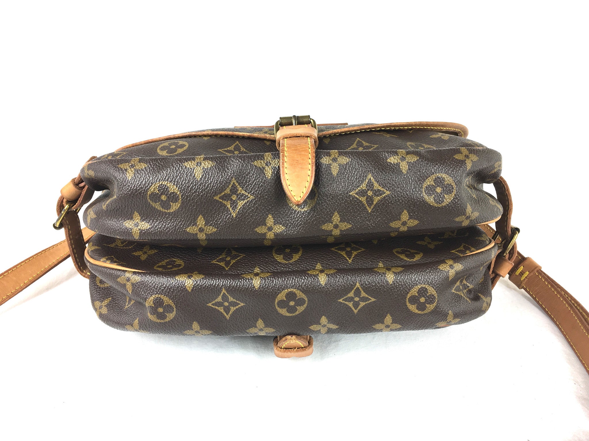 LOUIS VUITTON Monogram Saumur 30 Crossbody Bag