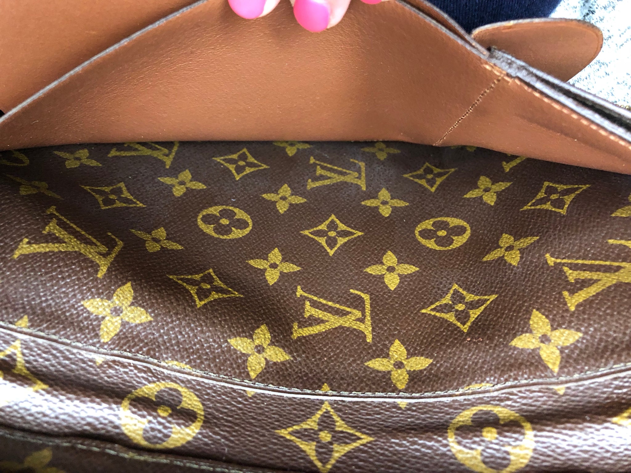 Rare LOUIS VUITTON XL Zippy Organizer Travel Wallet Clutch