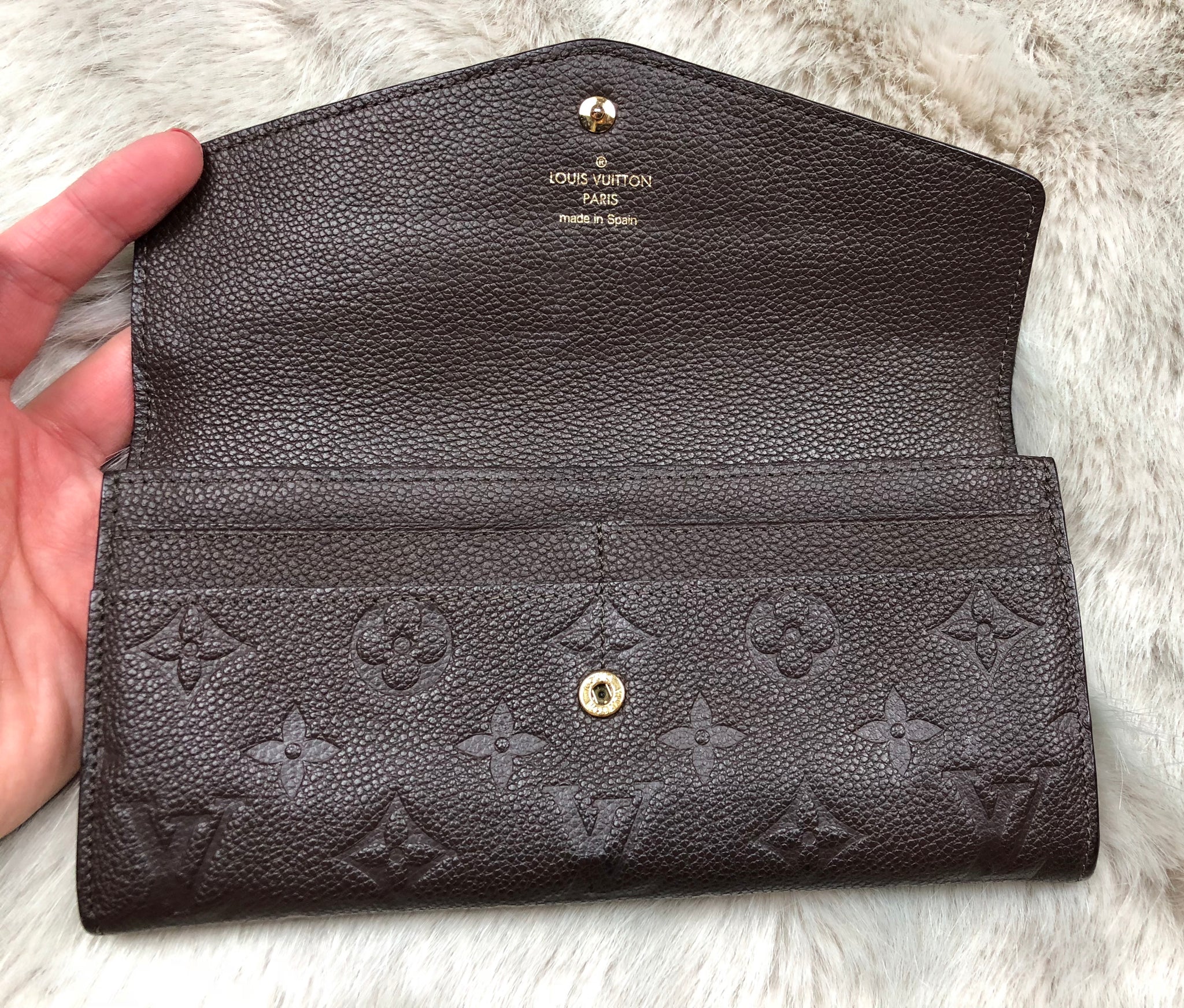 LOUIS VUITTON Monogram Empreinte Curieuse Wallet