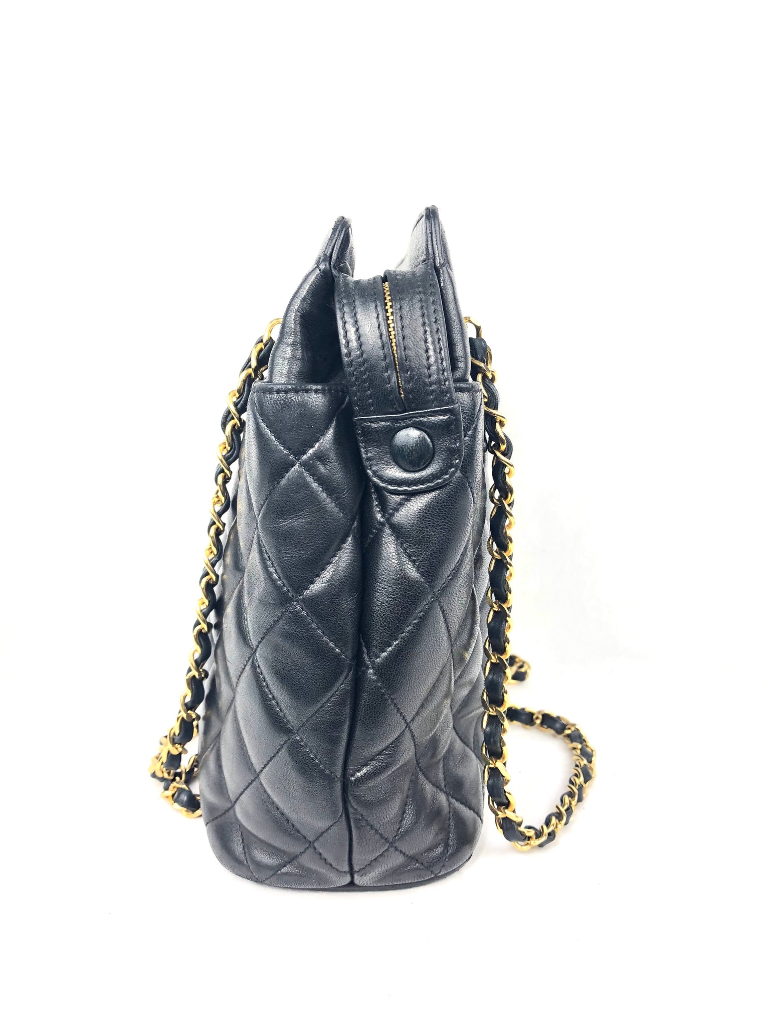 CHANEL Black Lambskin Quilted Shoulder Bag