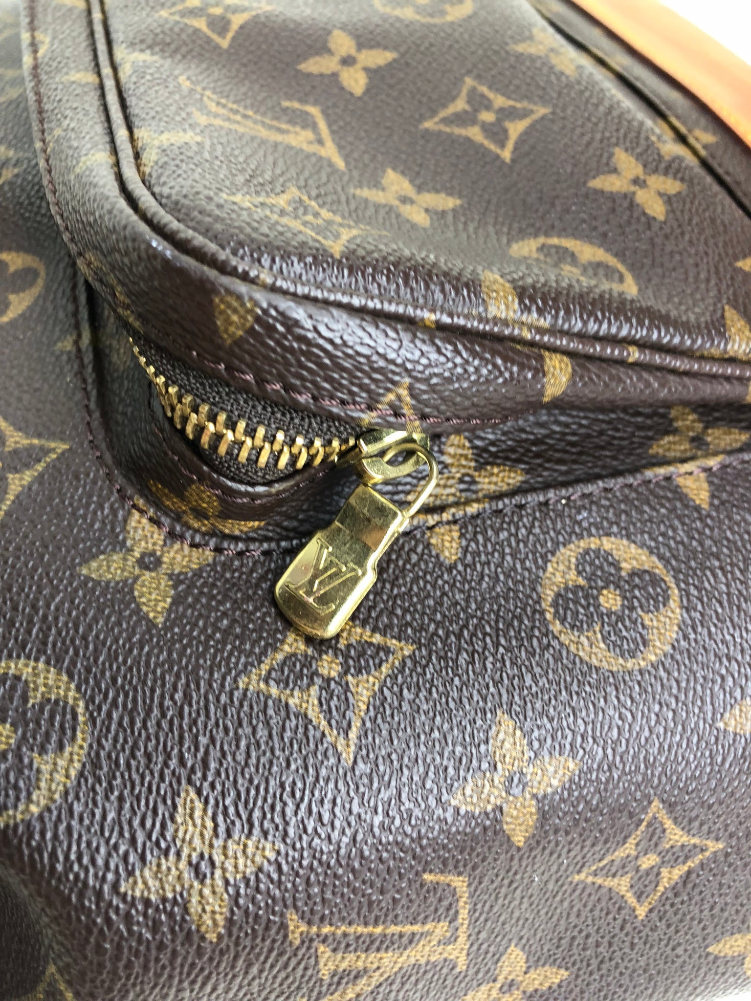 LOUIS VUITTON Monogram Montsouris GM Backpack