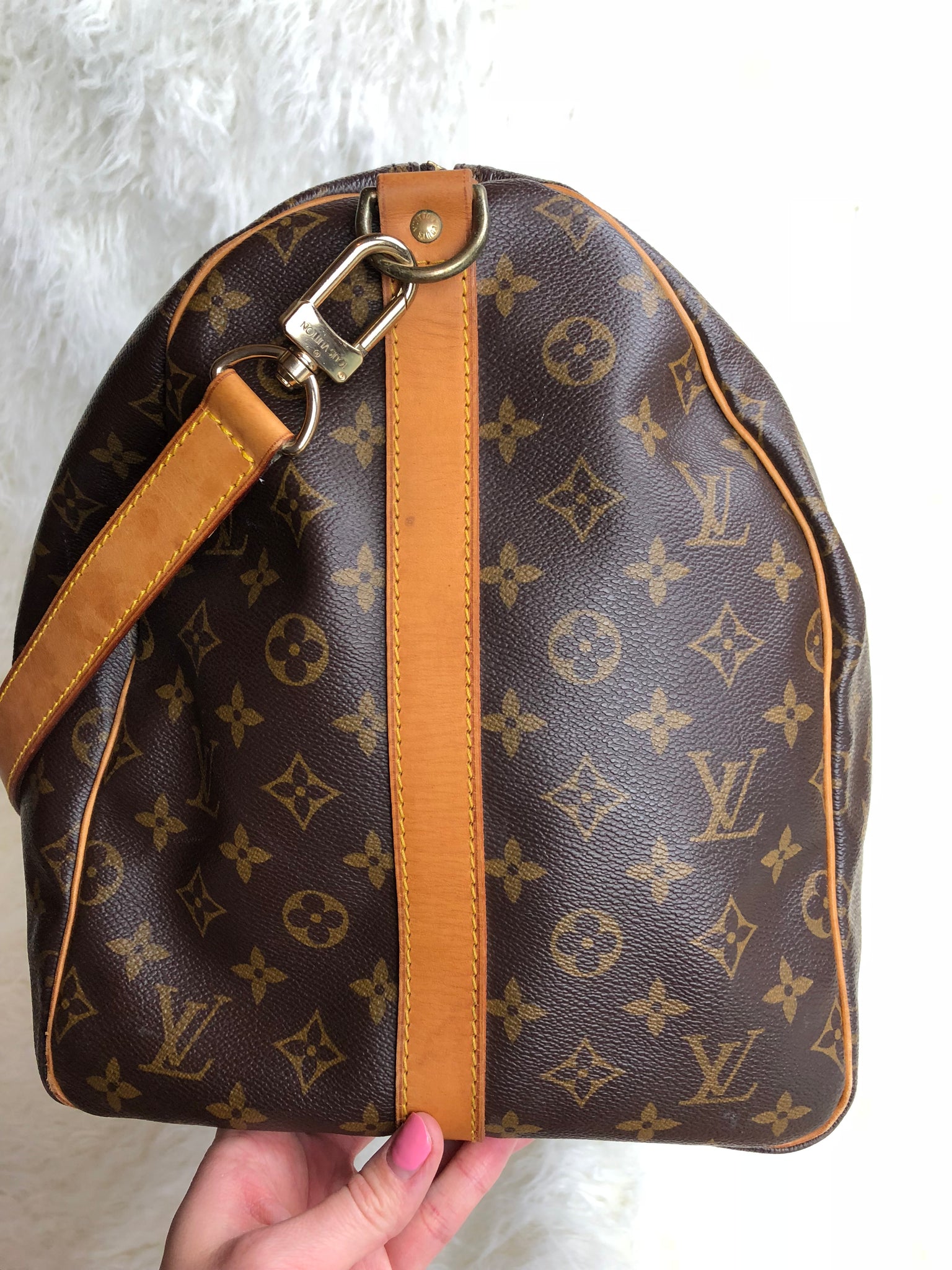 LOUIS VUITTON Keepall 55 Bandouliere Duffel Bag
