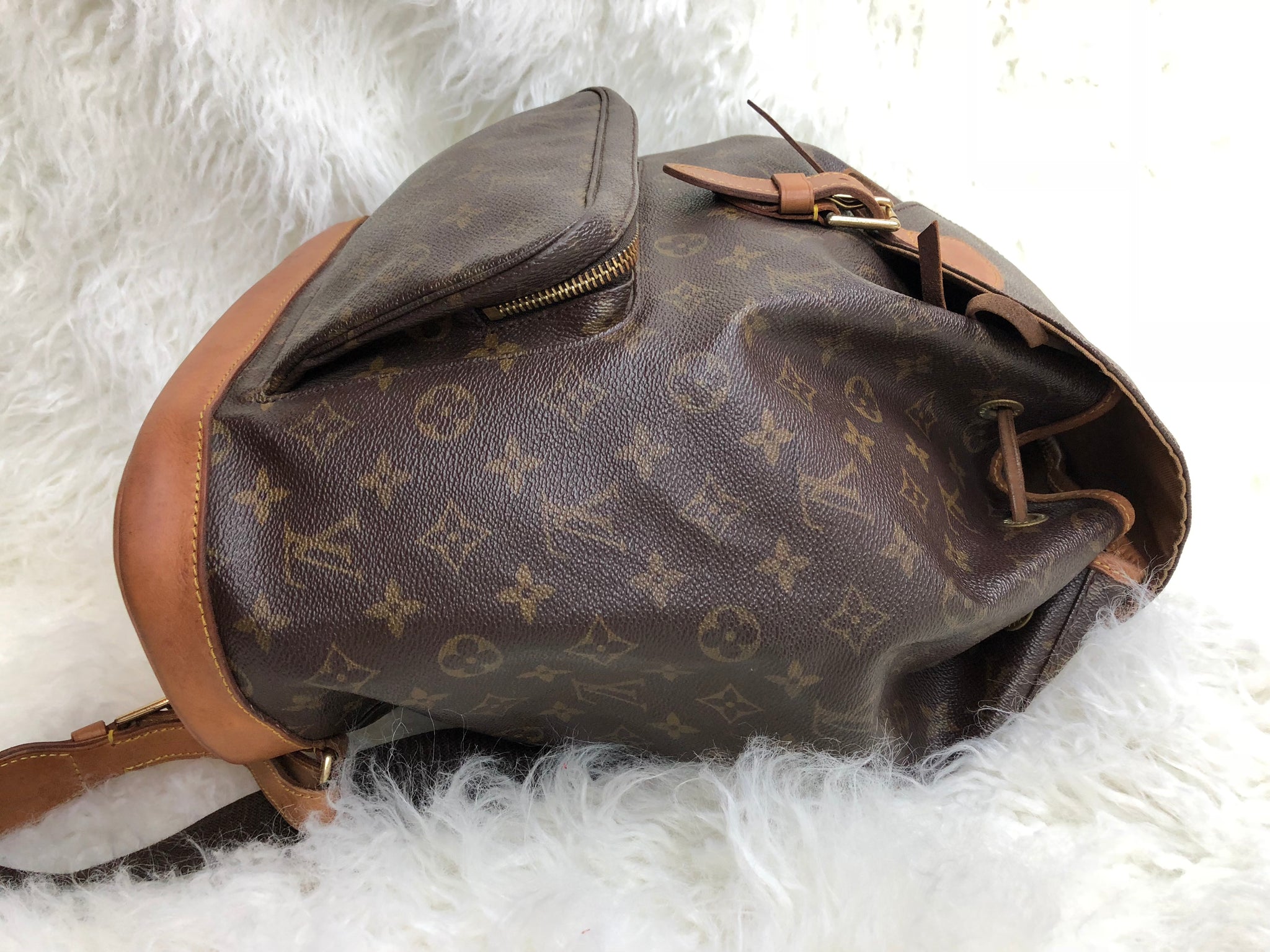 LOUIS VUITTON Montsouris GM Backpack