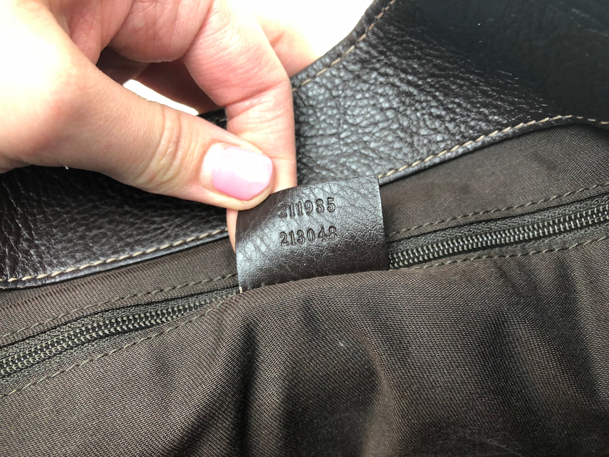 GUCCI Supreme Shoulder Bag