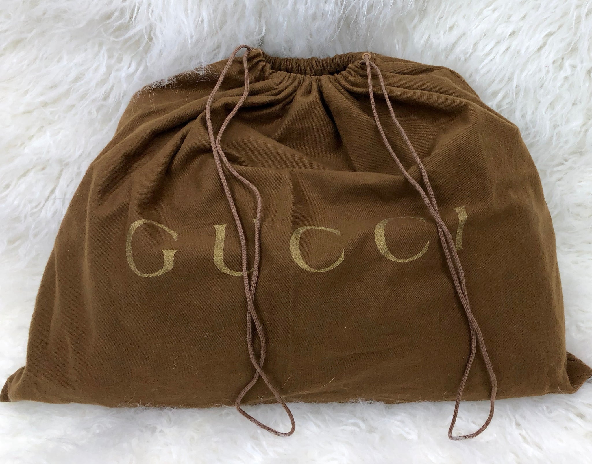 GUCCI Supreme Shoulder Bag