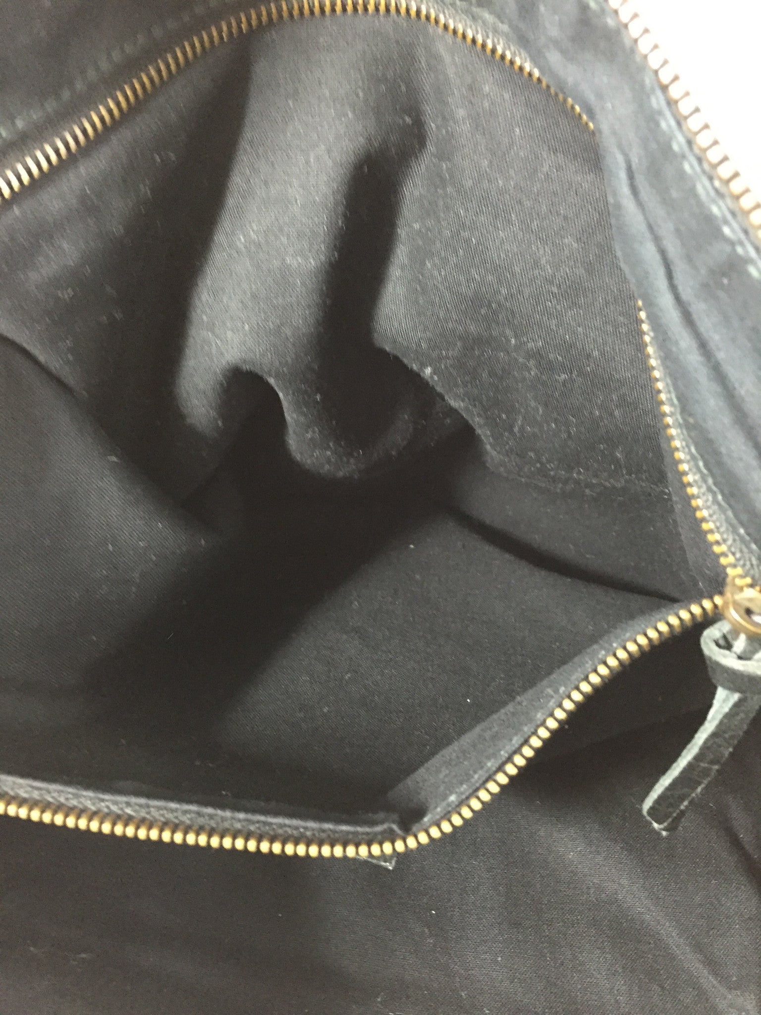 BALENCIAGA Black Leather Shoulder Hobo Bag