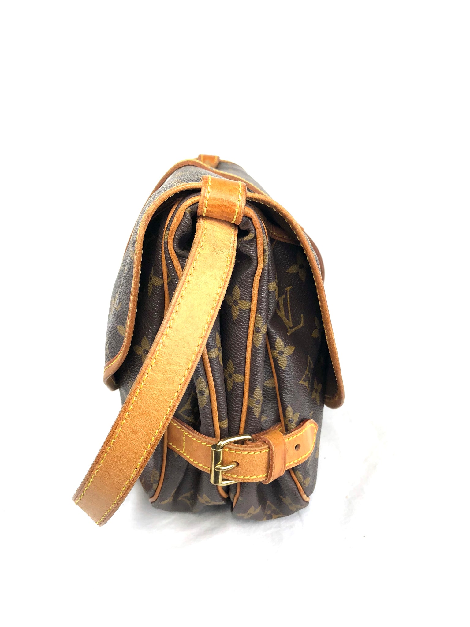 LOUIS VUITTON Monogram Saumur 30 Crossbody Bag (MB0958)