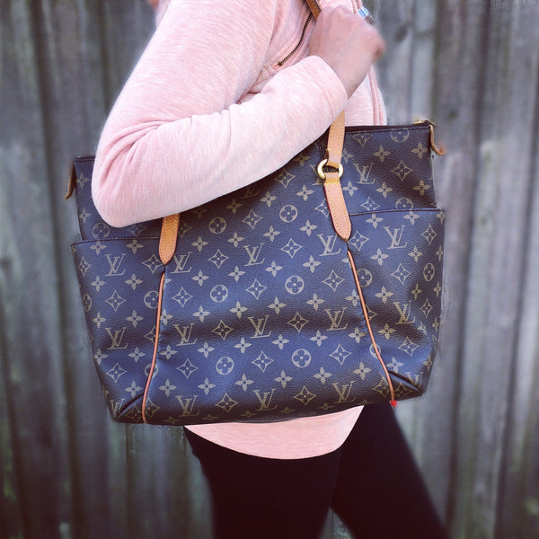 Louis Vuitton Totally MM in Monogram - SOLD