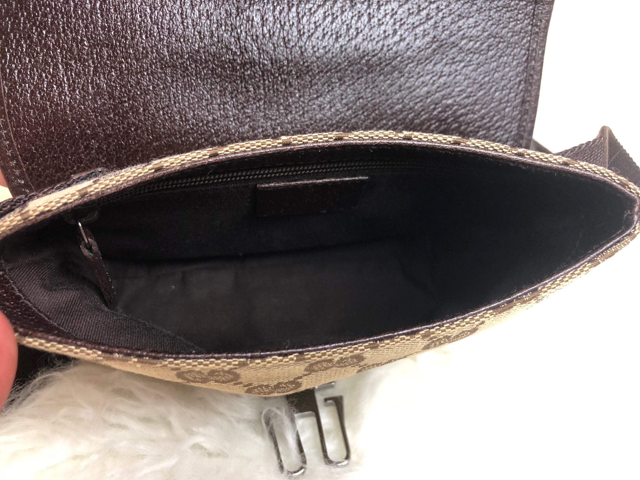 GUCCI Supreme Brown Bum Bag (Fanny Pack)