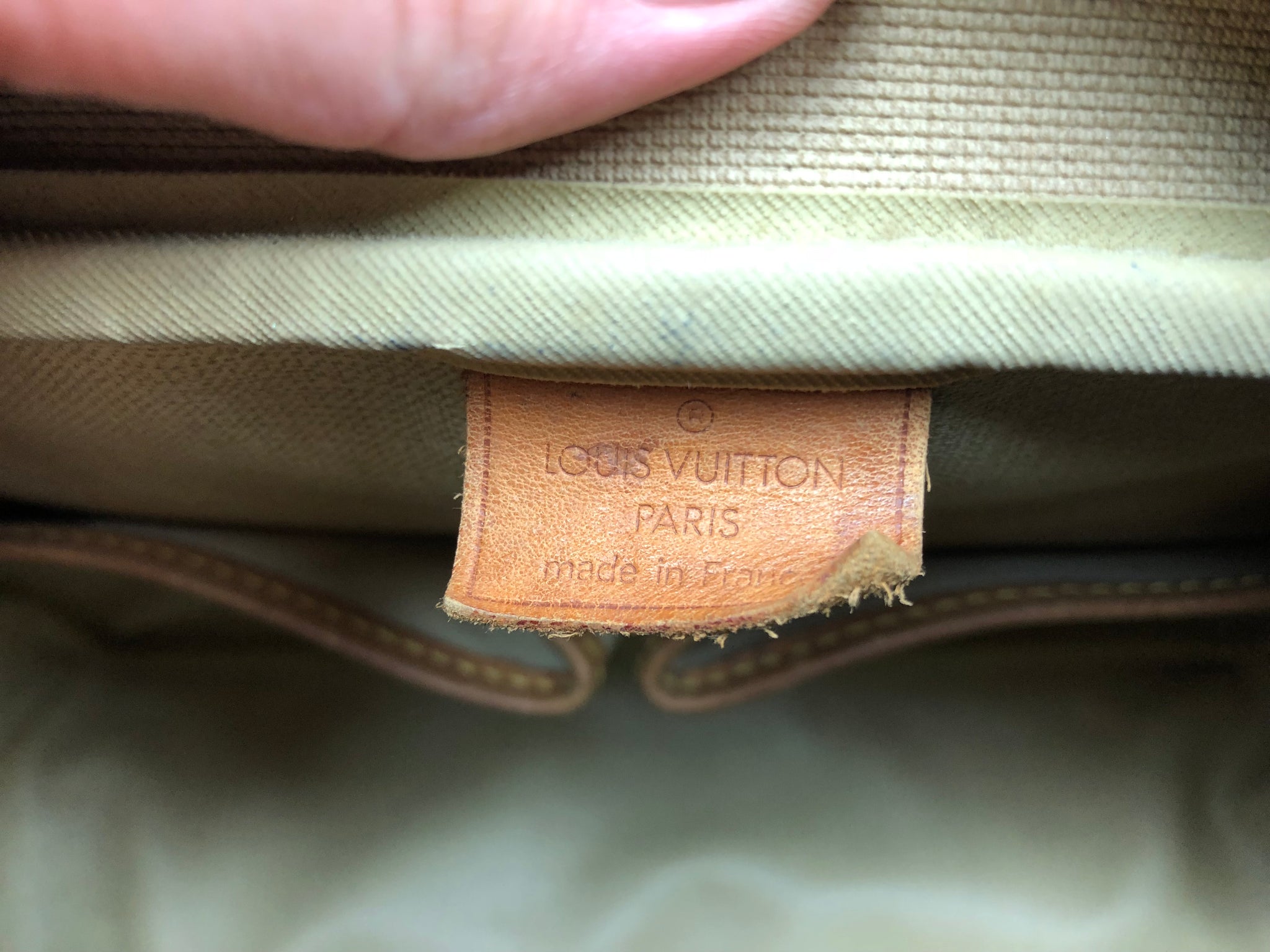 LOUIS VUITTON Monogram Deauville Bag