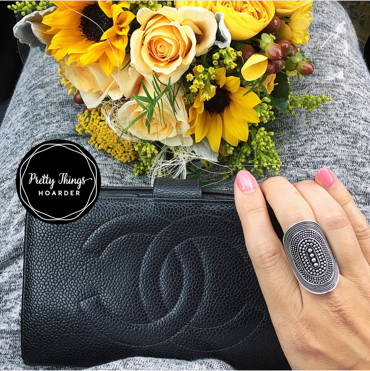 CHANEL Caviar Black CC Wallet