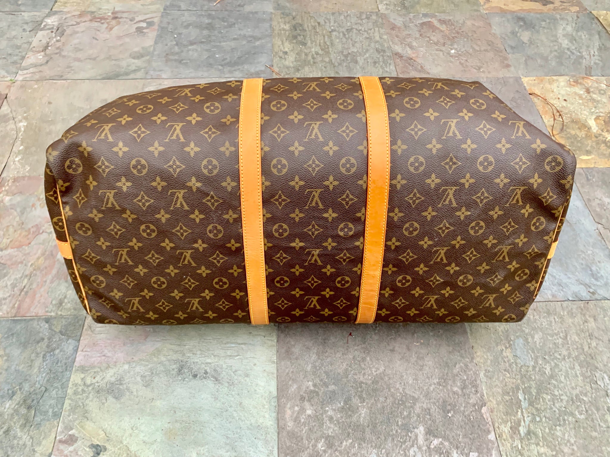 LOUIS VUITTON Keepall Bandouliere 60 Duffel Bag