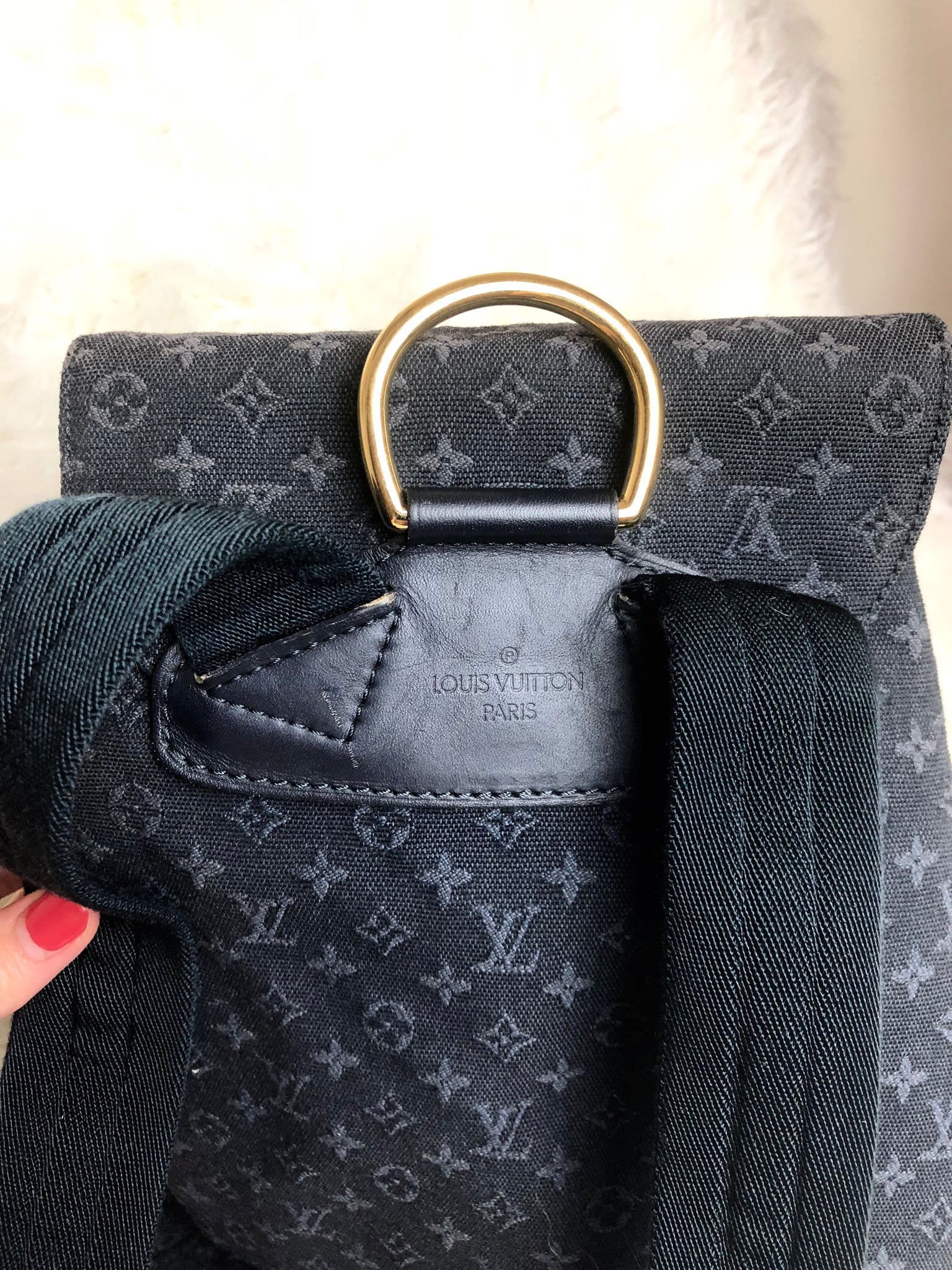 LOUIS VUITTON Navy GM Backpack