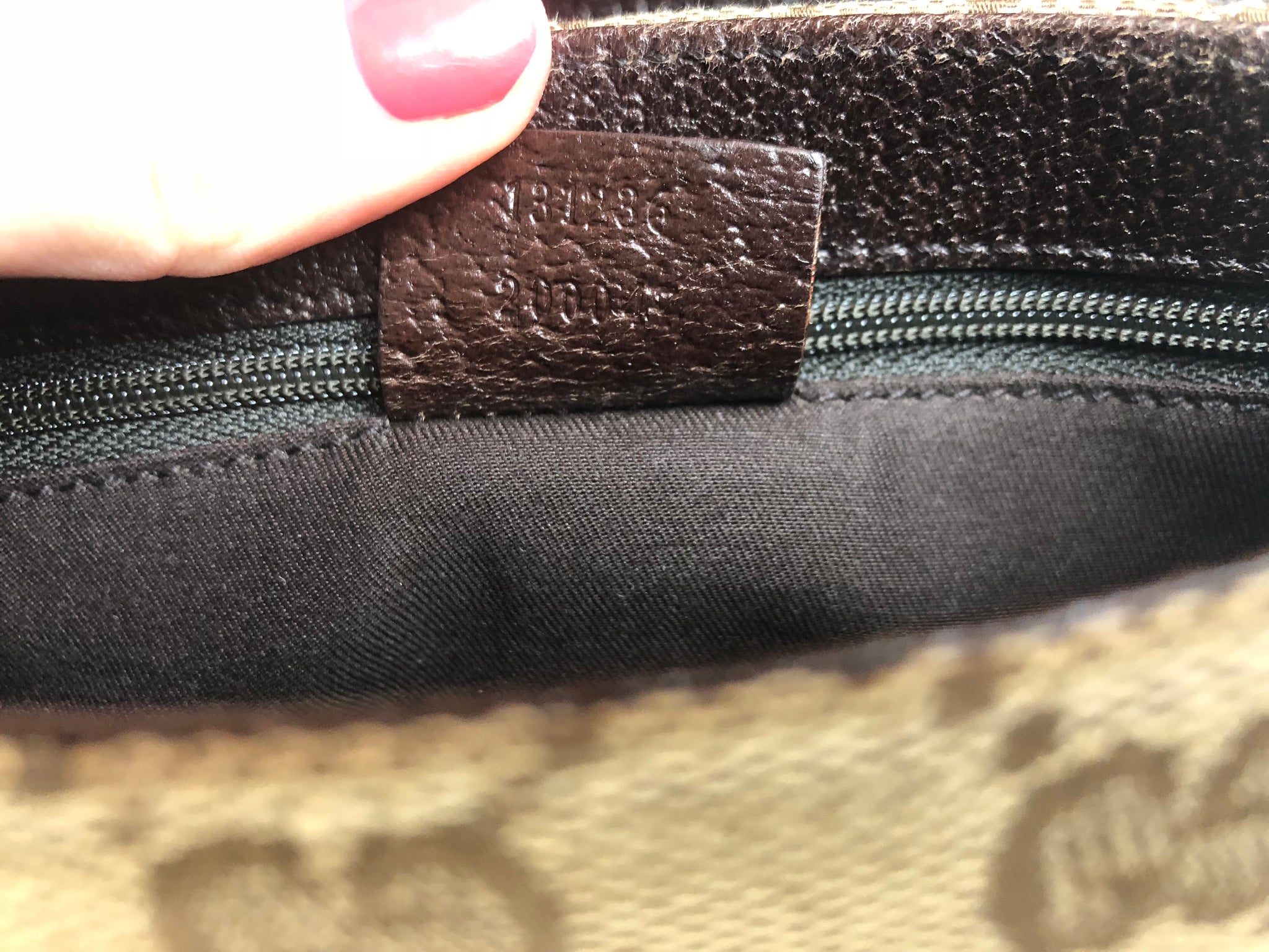 GUCCI Supreme Brown Bum Bag (Fanny Pack)