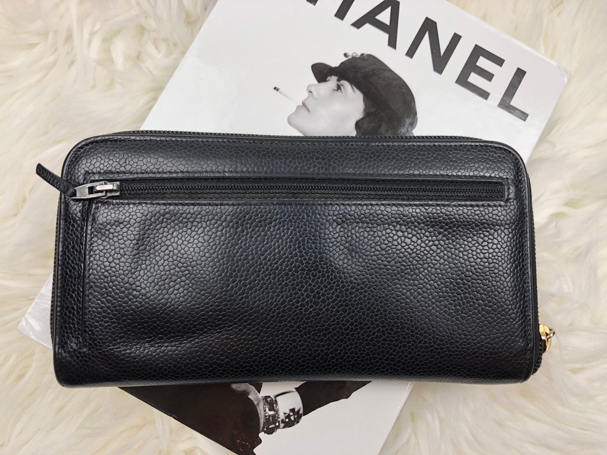 CHANEL Caviar Leather Black CC Zippy Wallet