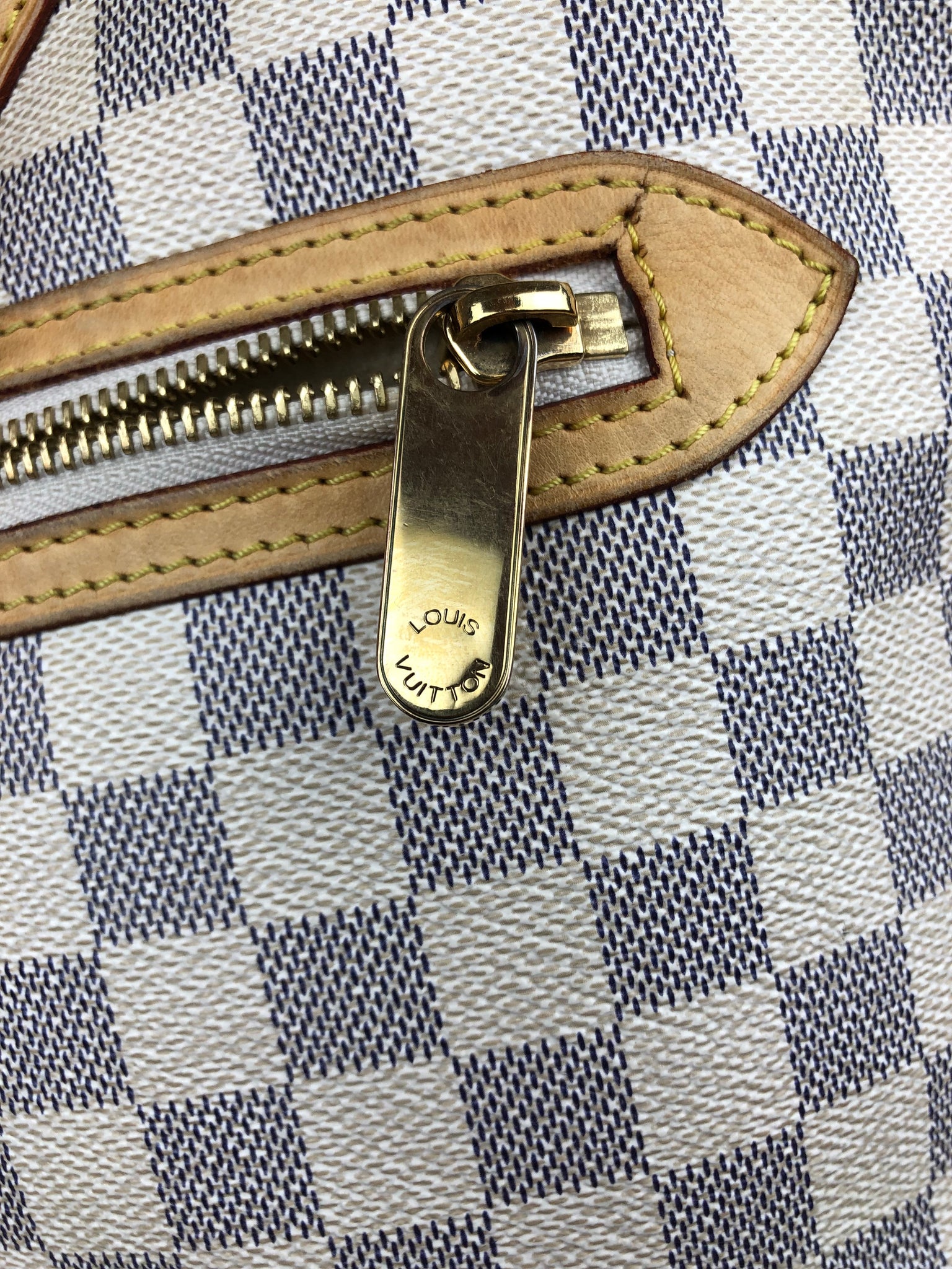 LOUIS VUITTON Damier Azur Saleya GM