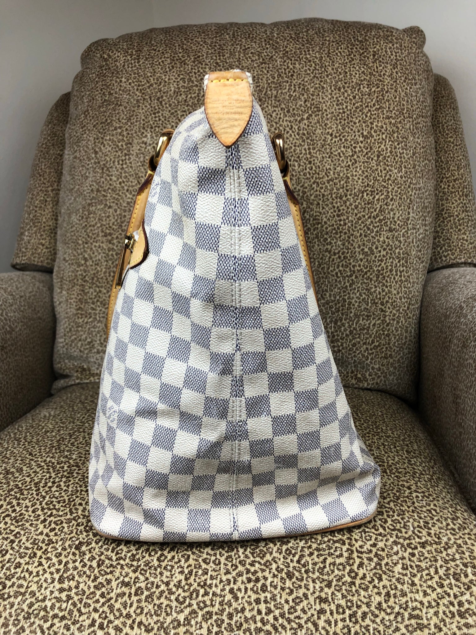 LOUIS VUITTON Damier Azur Saleya GM