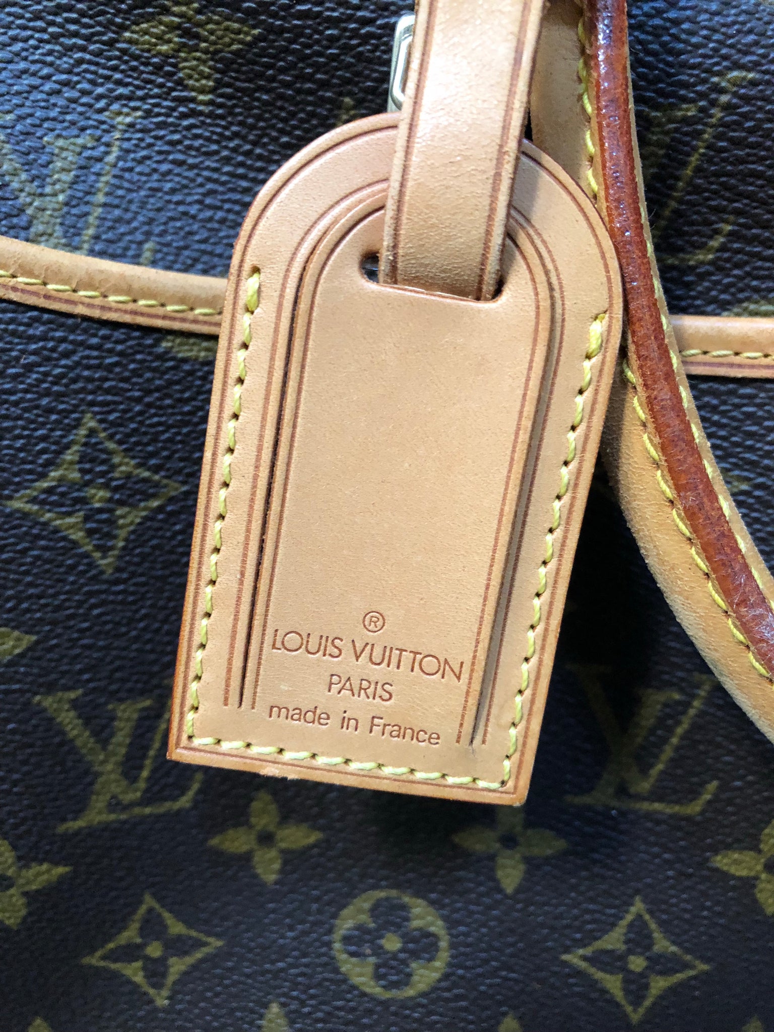 LOUIS VUITTON Monogram Deauville Bag