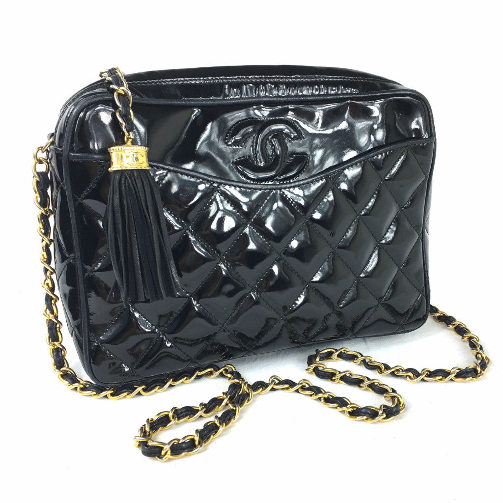 CHANEL Black Patent Leather Crossbody Bag