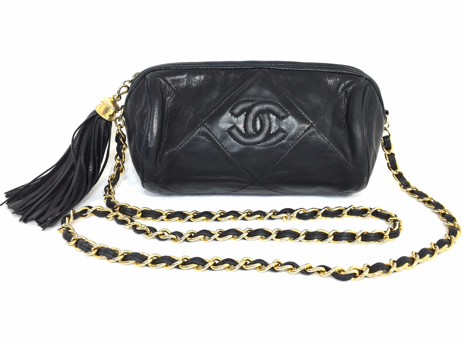 CHANEL Black Lambskin Quilted Shoulder Bag