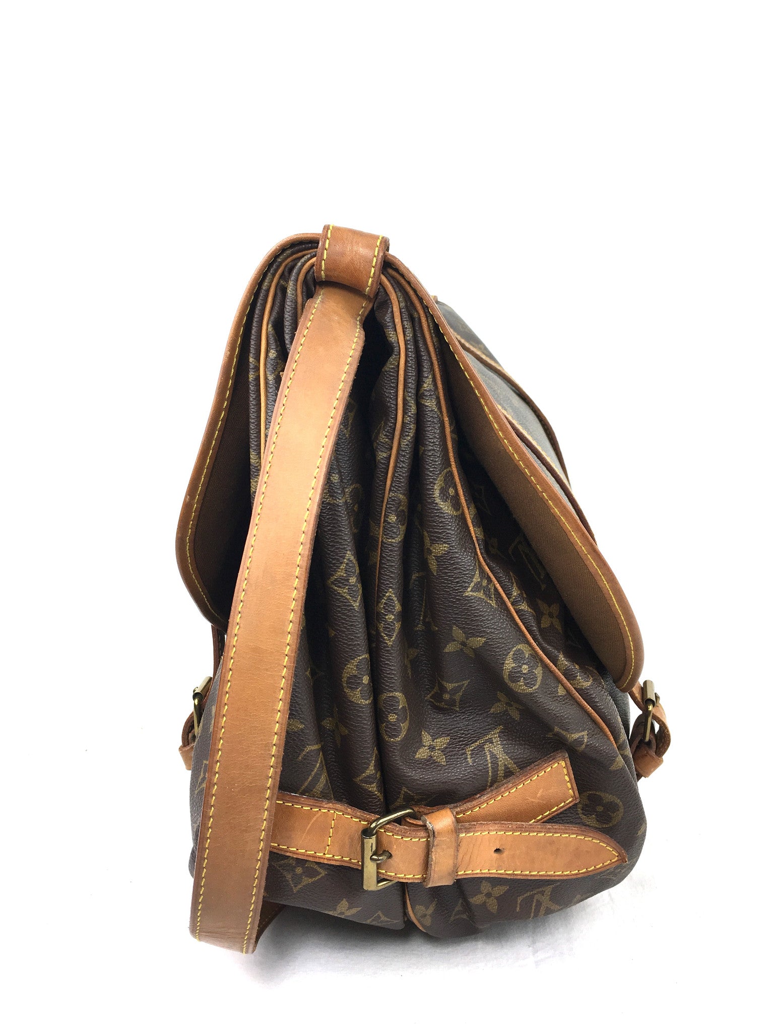 LOUIS VUITTON Saumur 43 Crossbody Bag