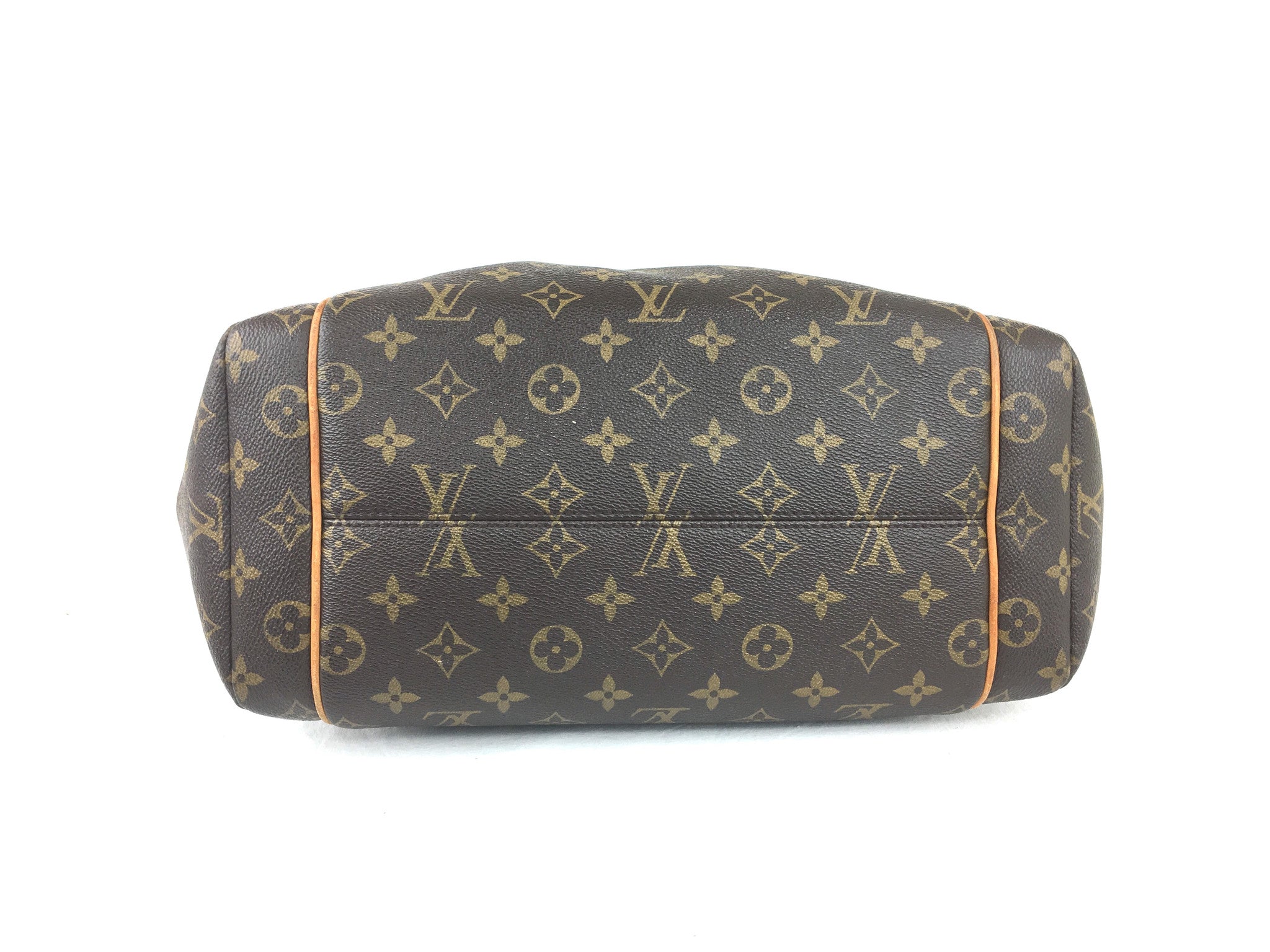 LOUIS VUITTON Totally MM Bag in Monogram