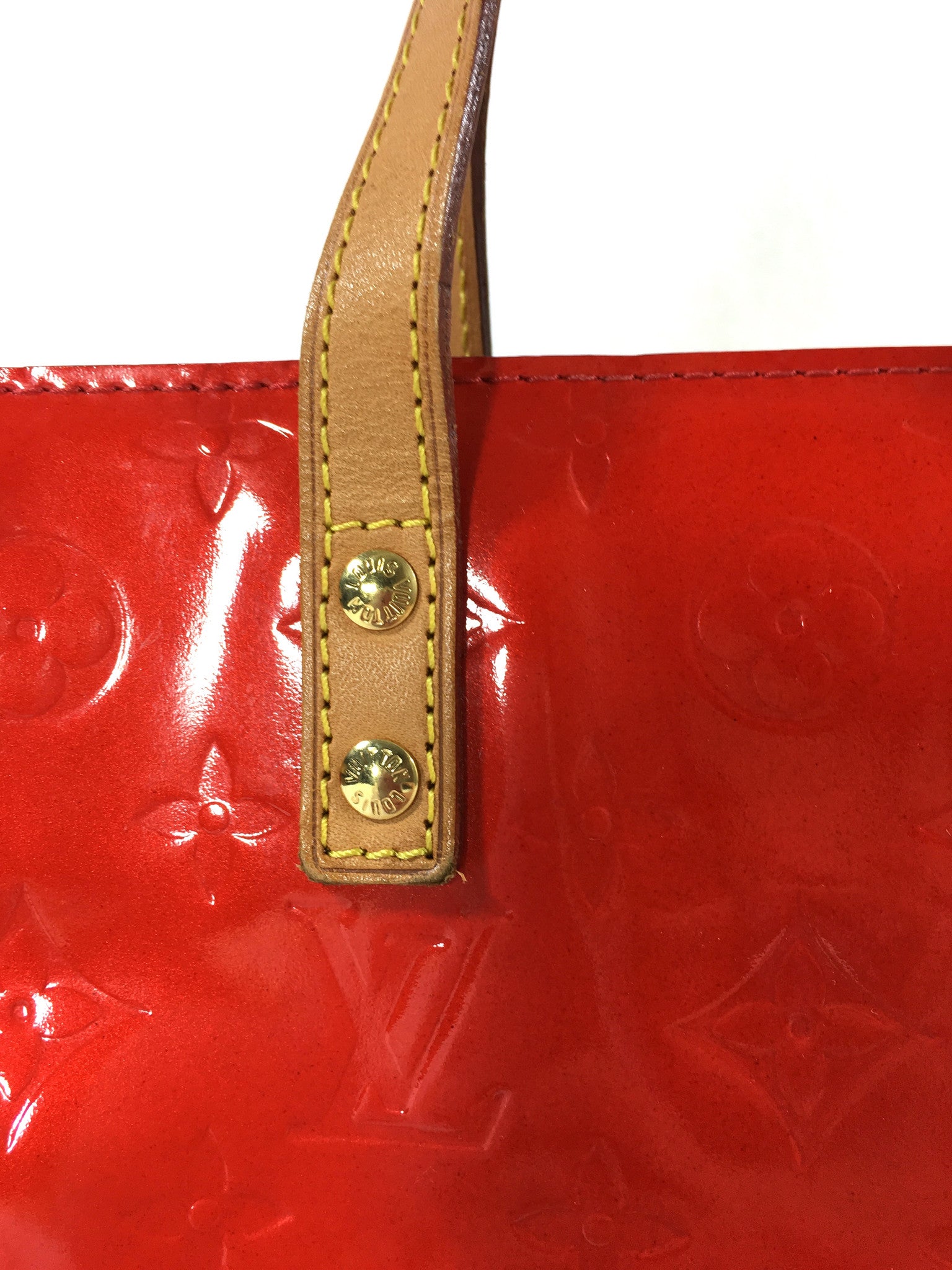 What Goes Around Comes Around Louis Vuitton Red Vernis Ab Reade Pm Tote