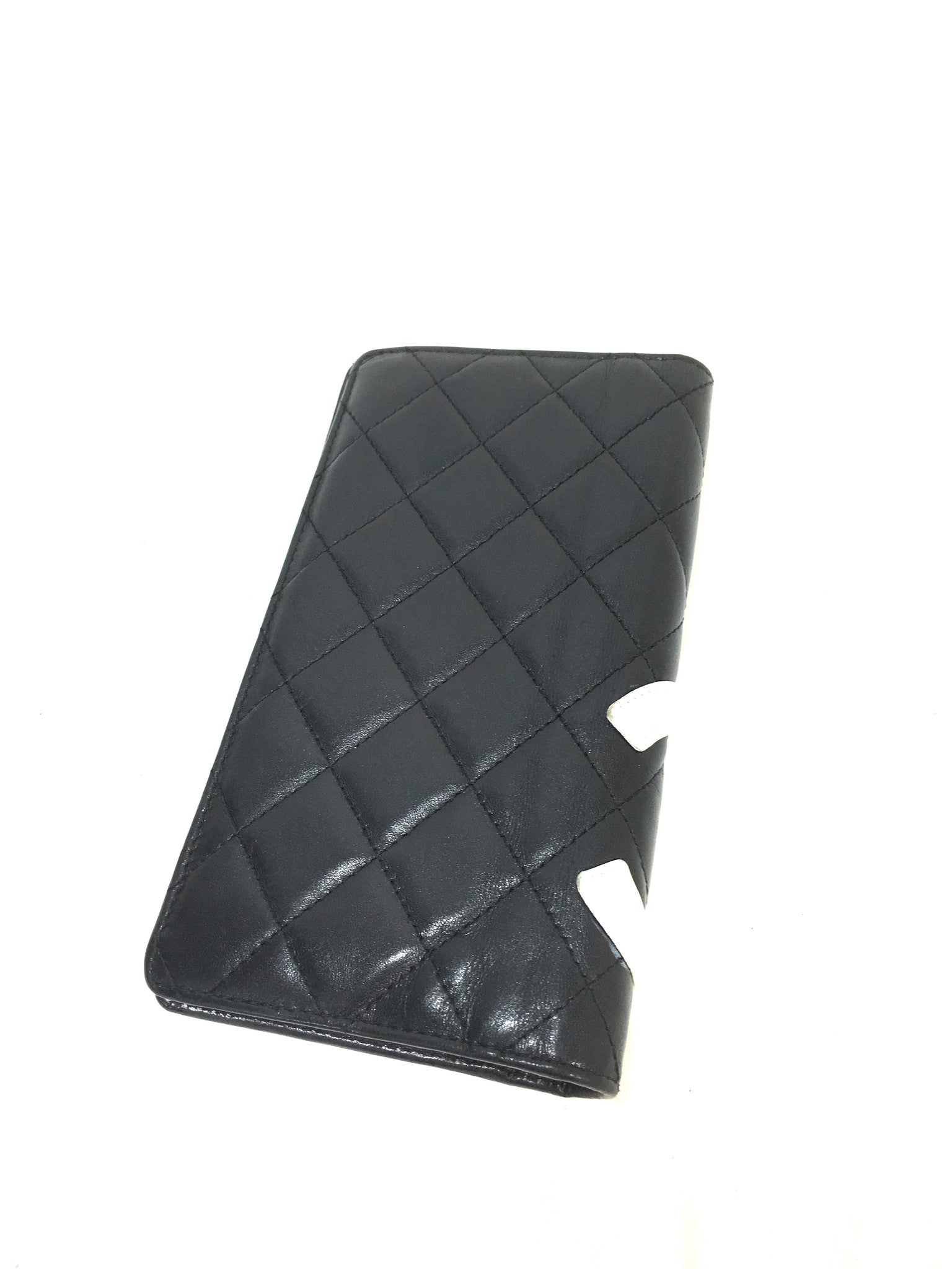 CHANEL Quilted Ligne Cambon Vertical CC Logo Wallet