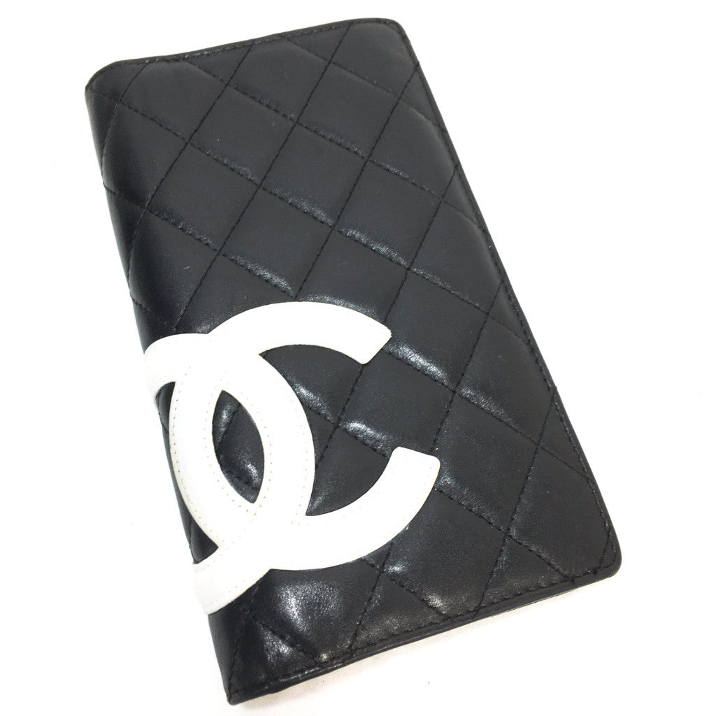 CHANEL Quilted Ligne Cambon Vertical CC Logo Wallet