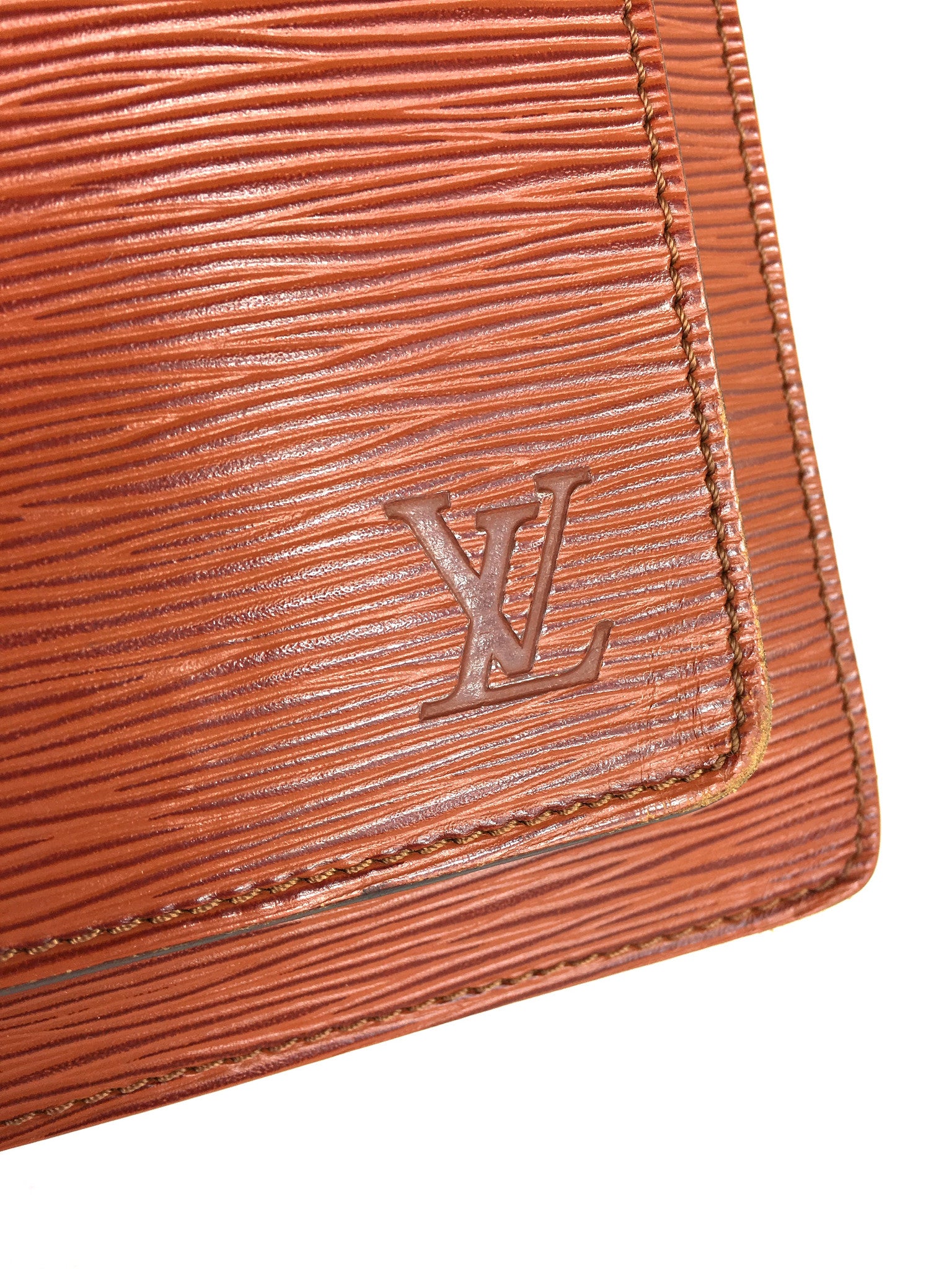 Louis Vuitton 2002 Epi Monceau Handbag · INTO