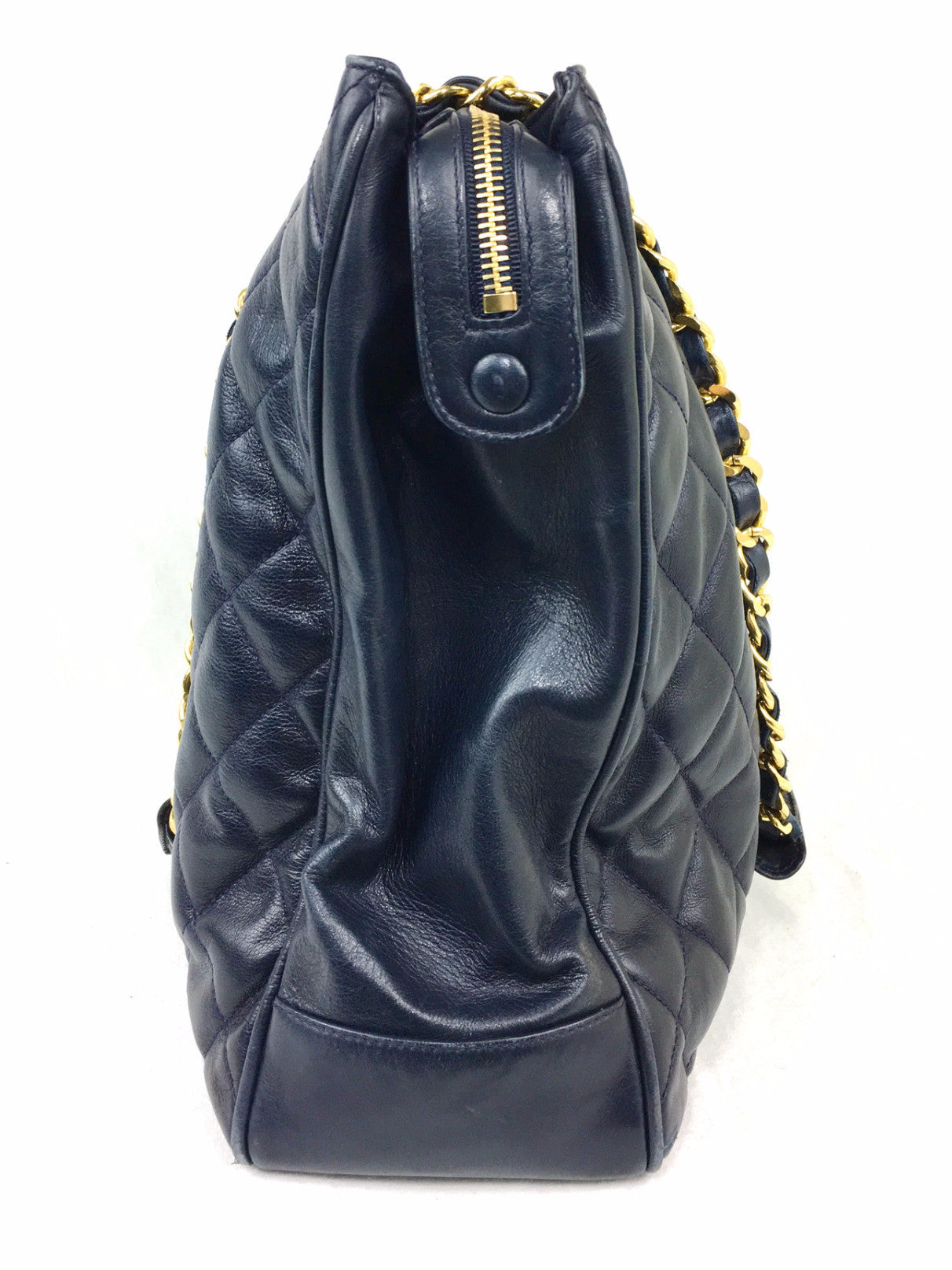 CHANEL Dark Navy Lambskin Quilted CC Charm Shoulder Bag