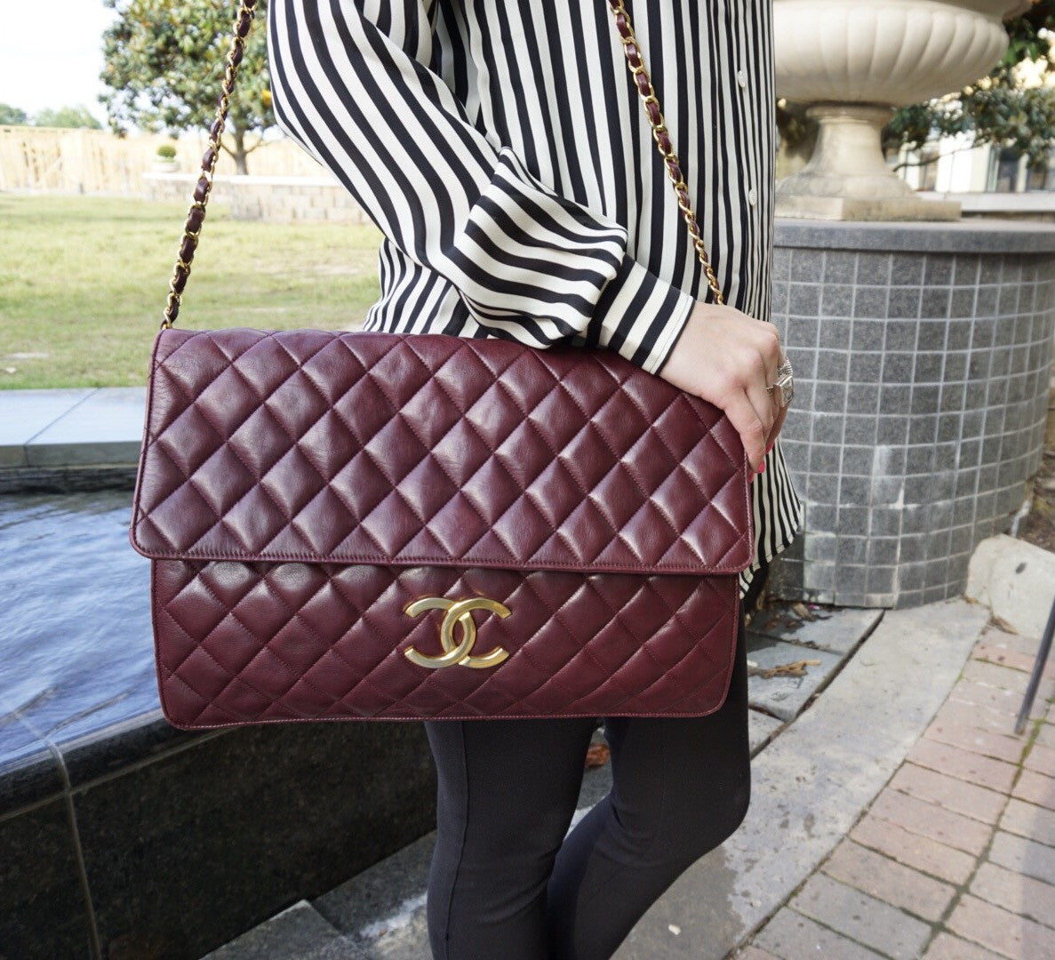 Chanel Timeless Small Flap bag Burgundy - Touched Vintage