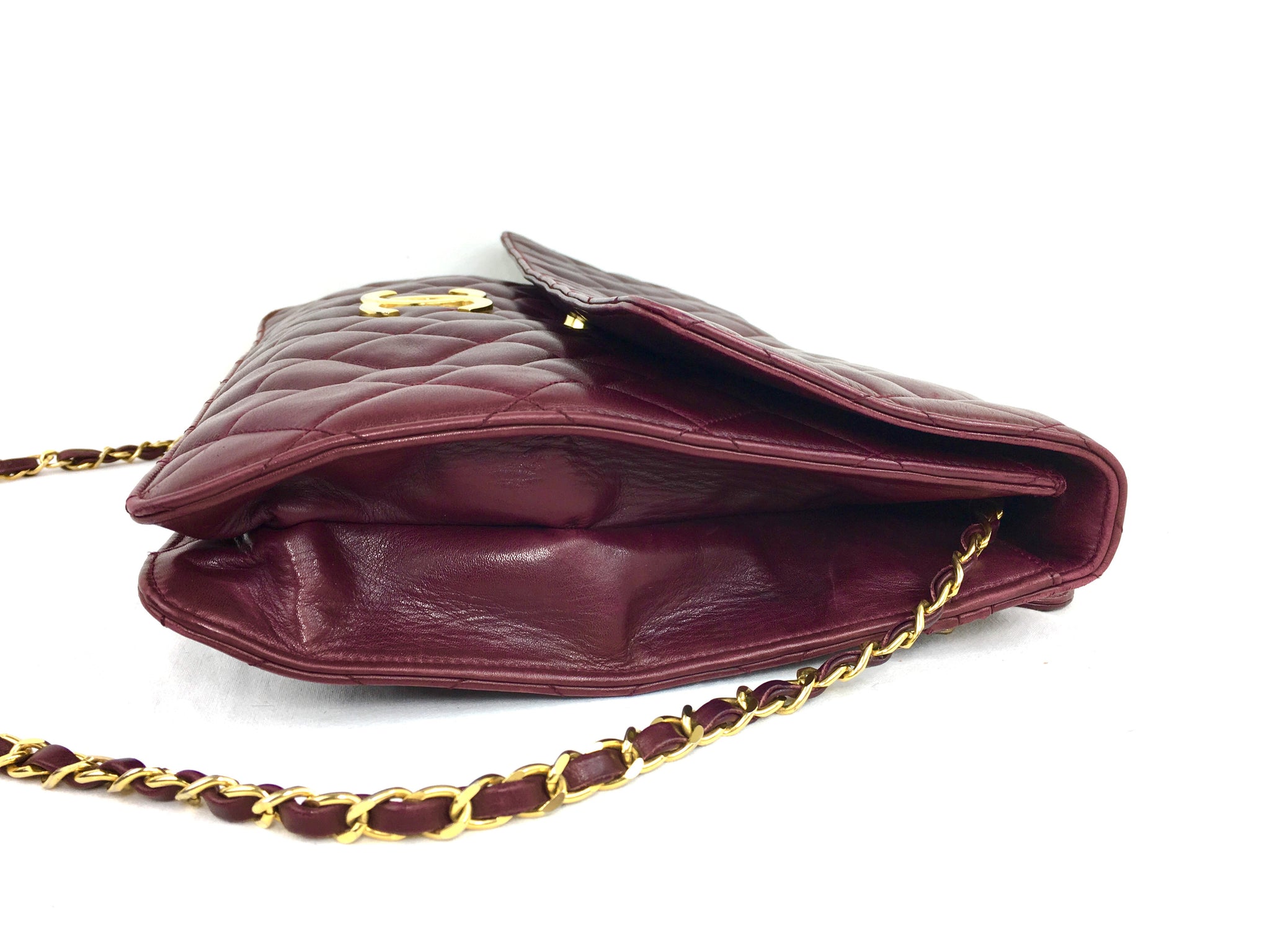 CHANEL Jumbo Quilted Burgundy Flap Bag