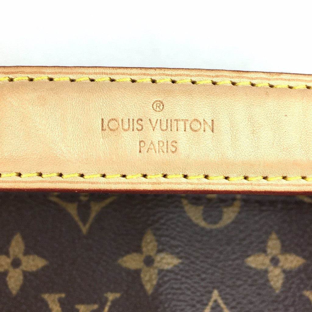LOUIS VUITTON Monogram MÉLIE Shoulder Bag