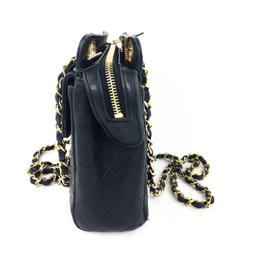 CHANEL Black Leather Quilted Crossbody Shoulder Bag