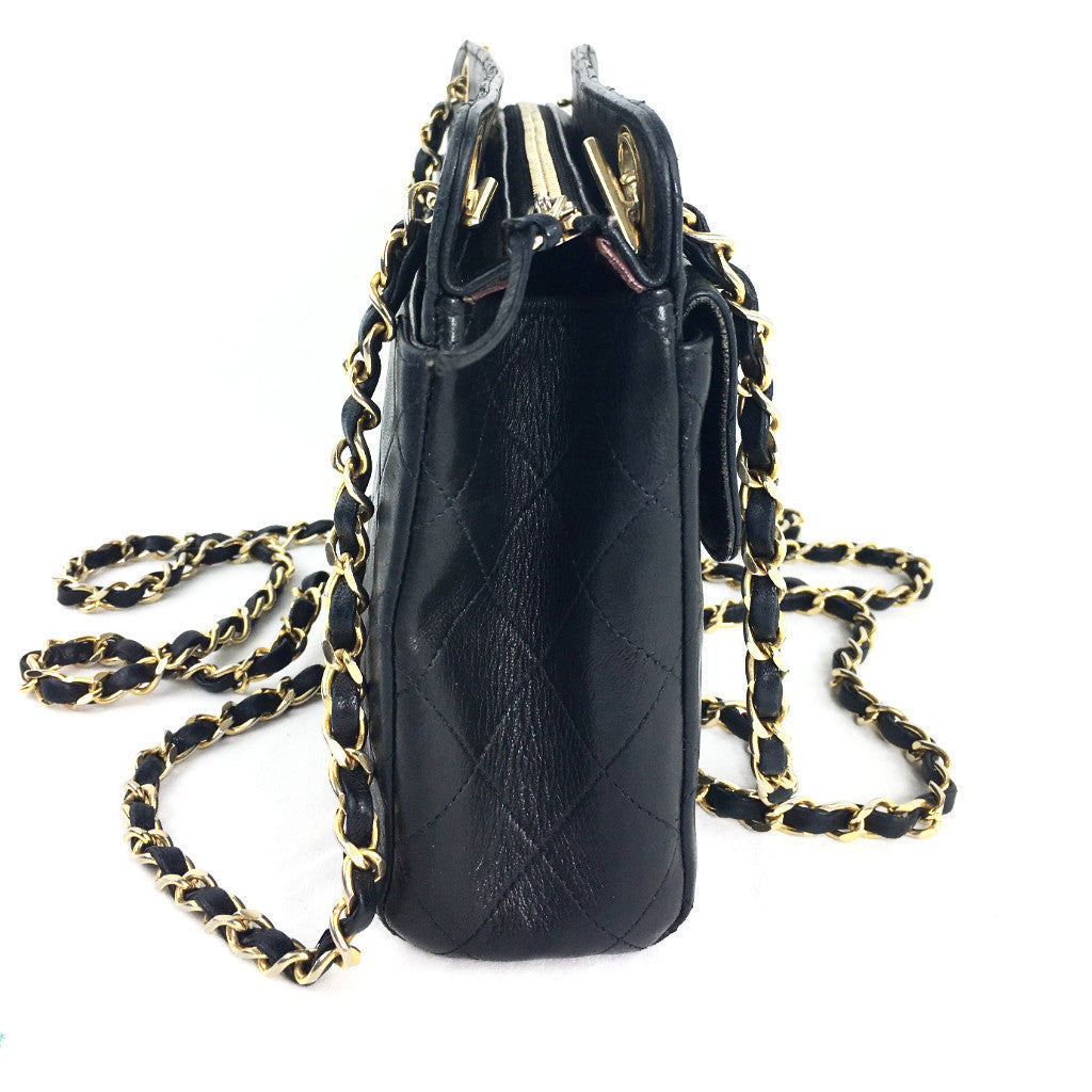 CHANEL Black Leather Quilted Crossbody Shoulder Bag