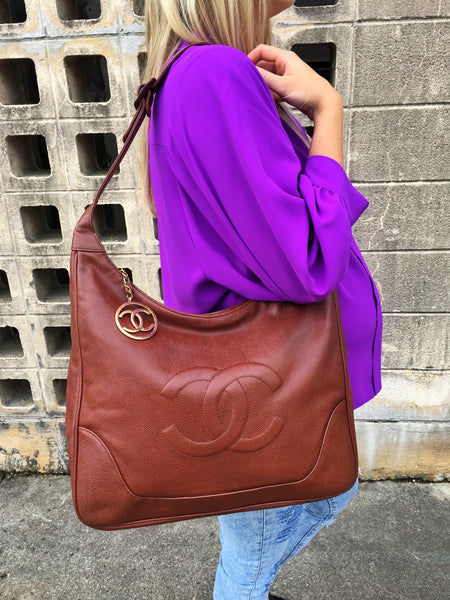 chanel large hobo bag leather
