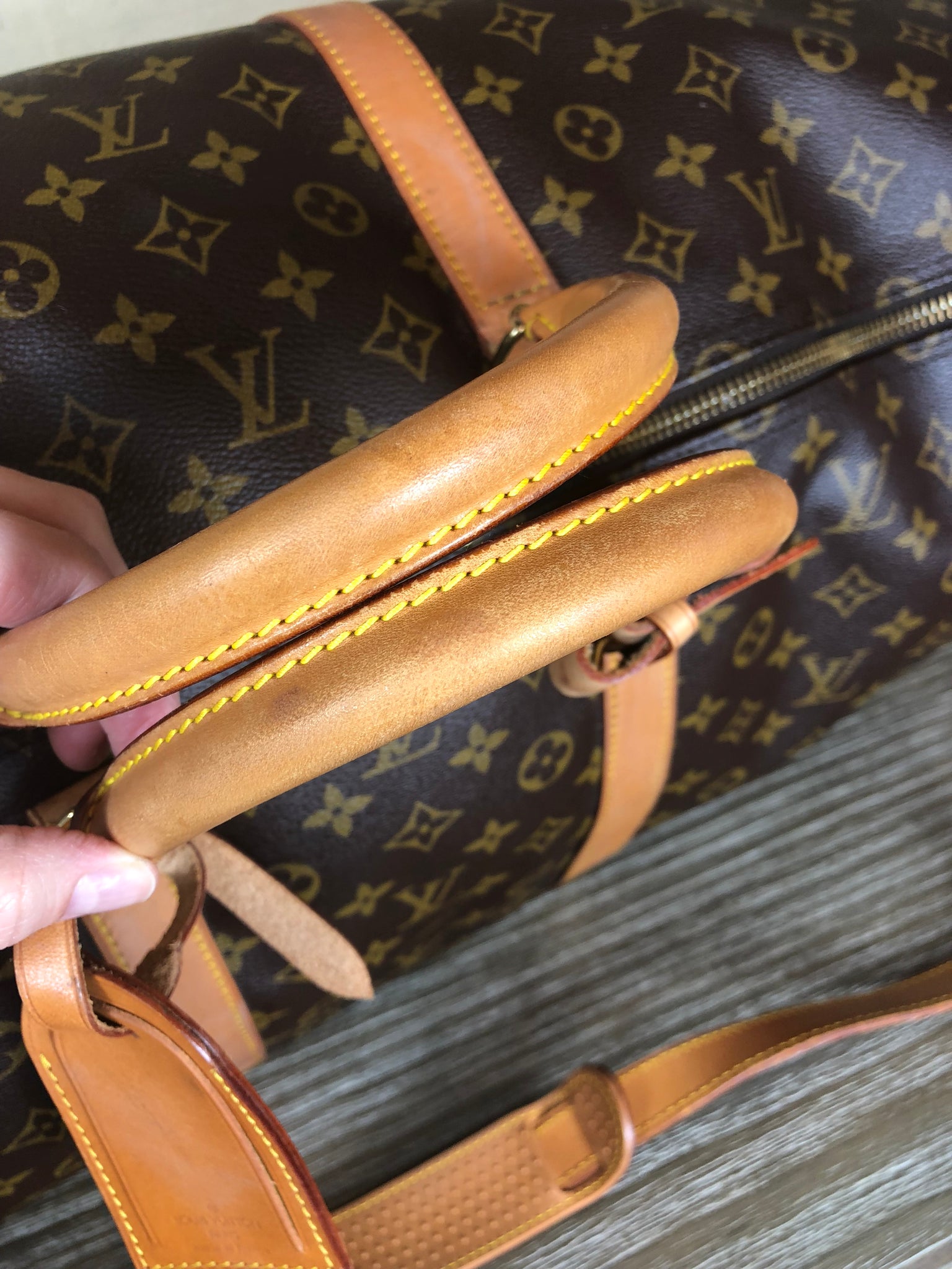 LOUIS VUITTON Keepall Bandouliere 60 Duffel Bag