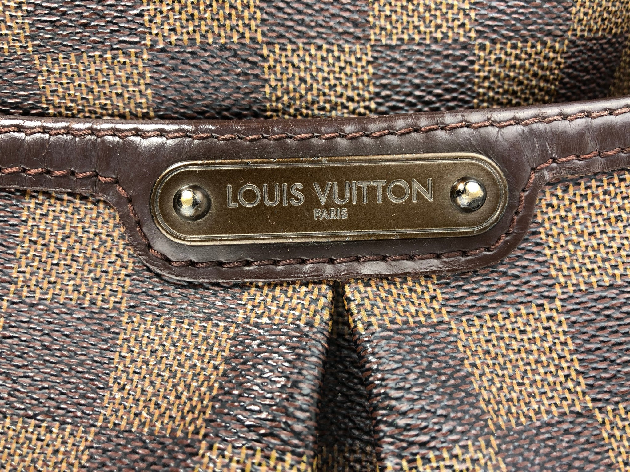 LOUIS VUITTON Bloomsbury PM Bag in Damier Ebene