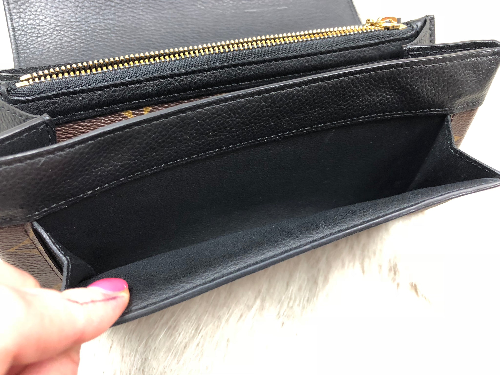 LOUIS VUITTON Monogram & Black Elysee Wallet