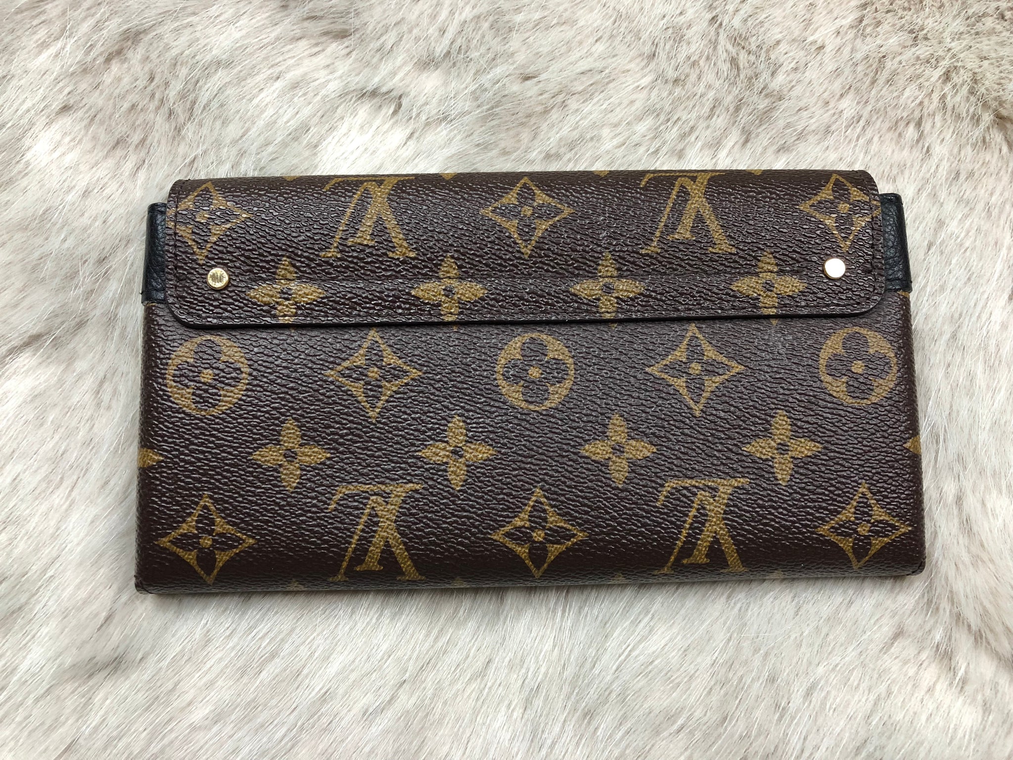 Louis Vuitton Elysee Wallet Monogram Canvas and Calf Leather