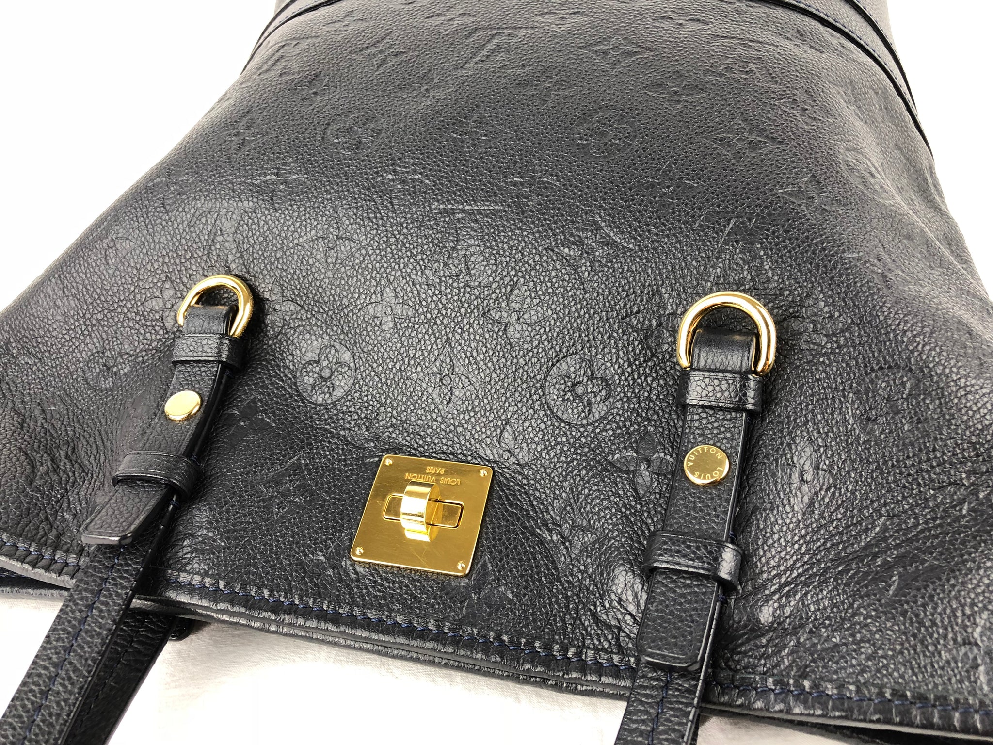 LOUIS VUITTON Empreinte Citadine PM Infini Shoulder Bag (Deep Navy)