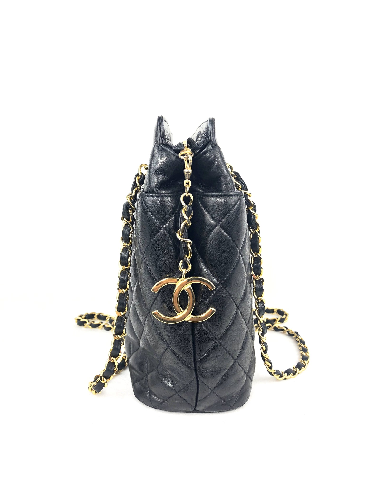 CHANEL Black Lambskin Quilted Shoulder Bag